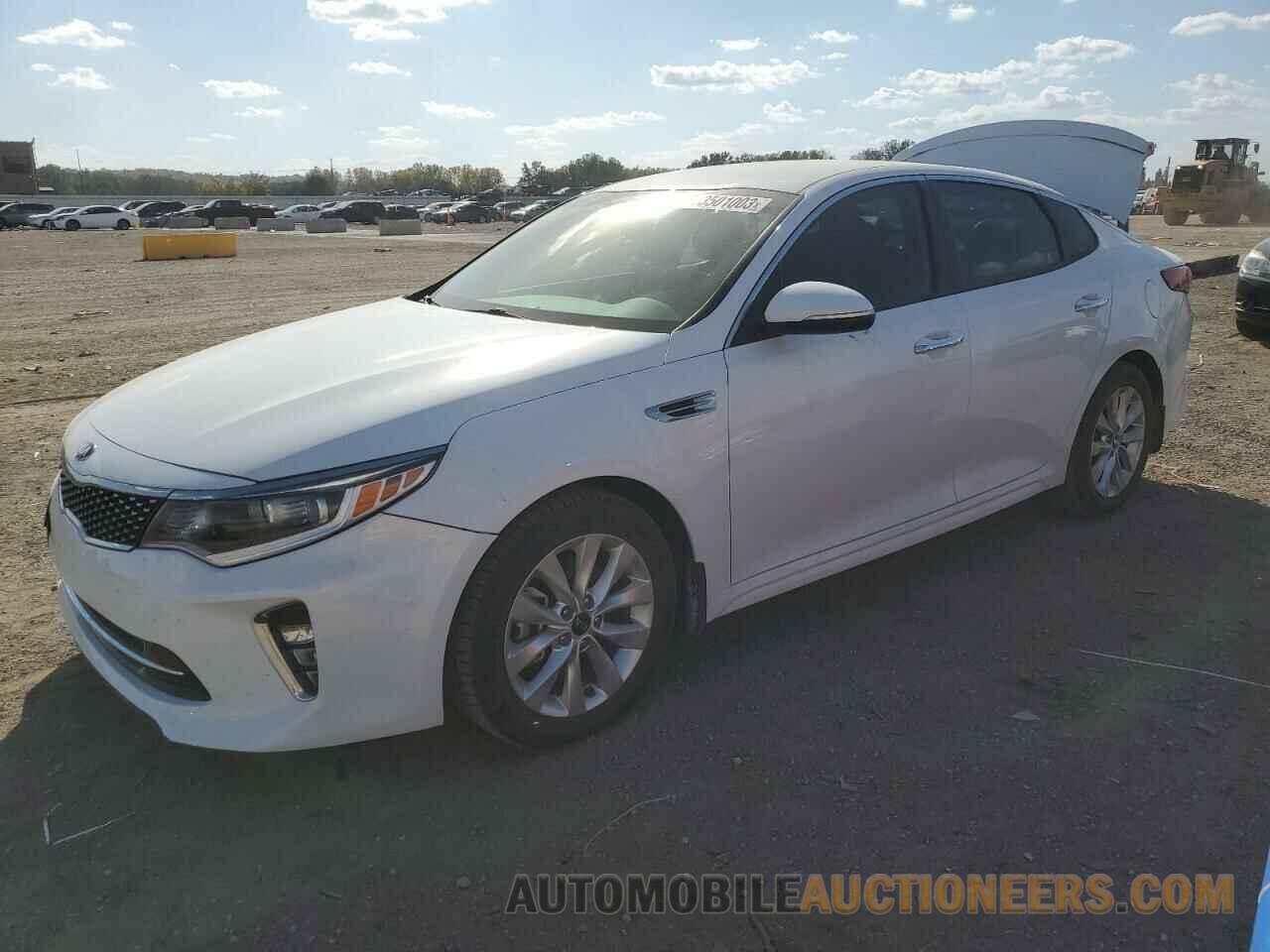 5XXGT4L36JG192446 KIA OPTIMA 2018