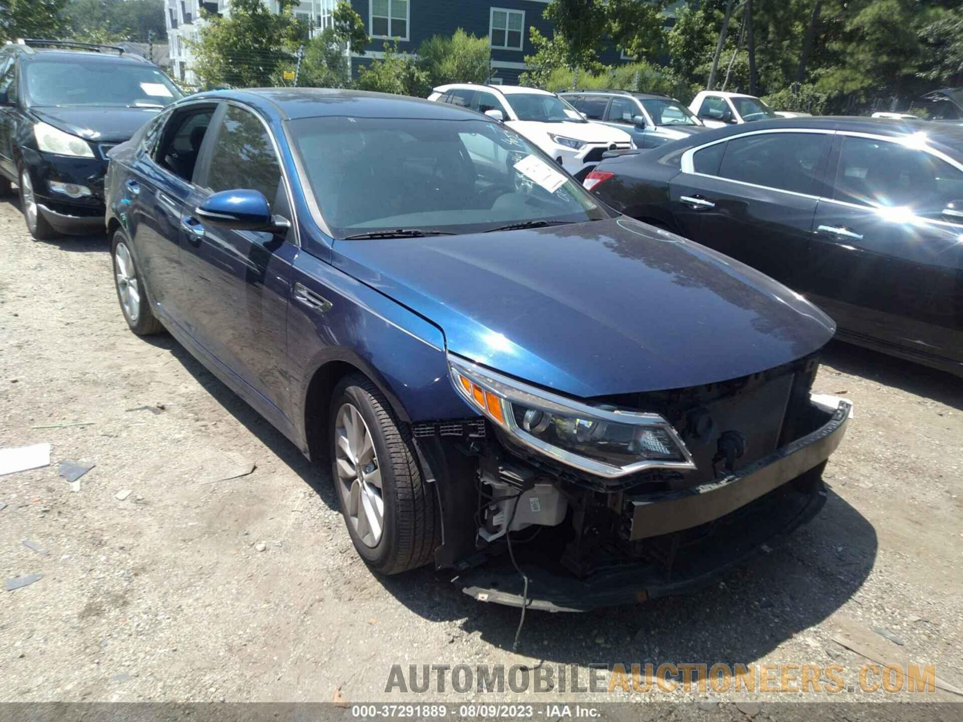 5XXGT4L36JG194052 KIA OPTIMA 2018