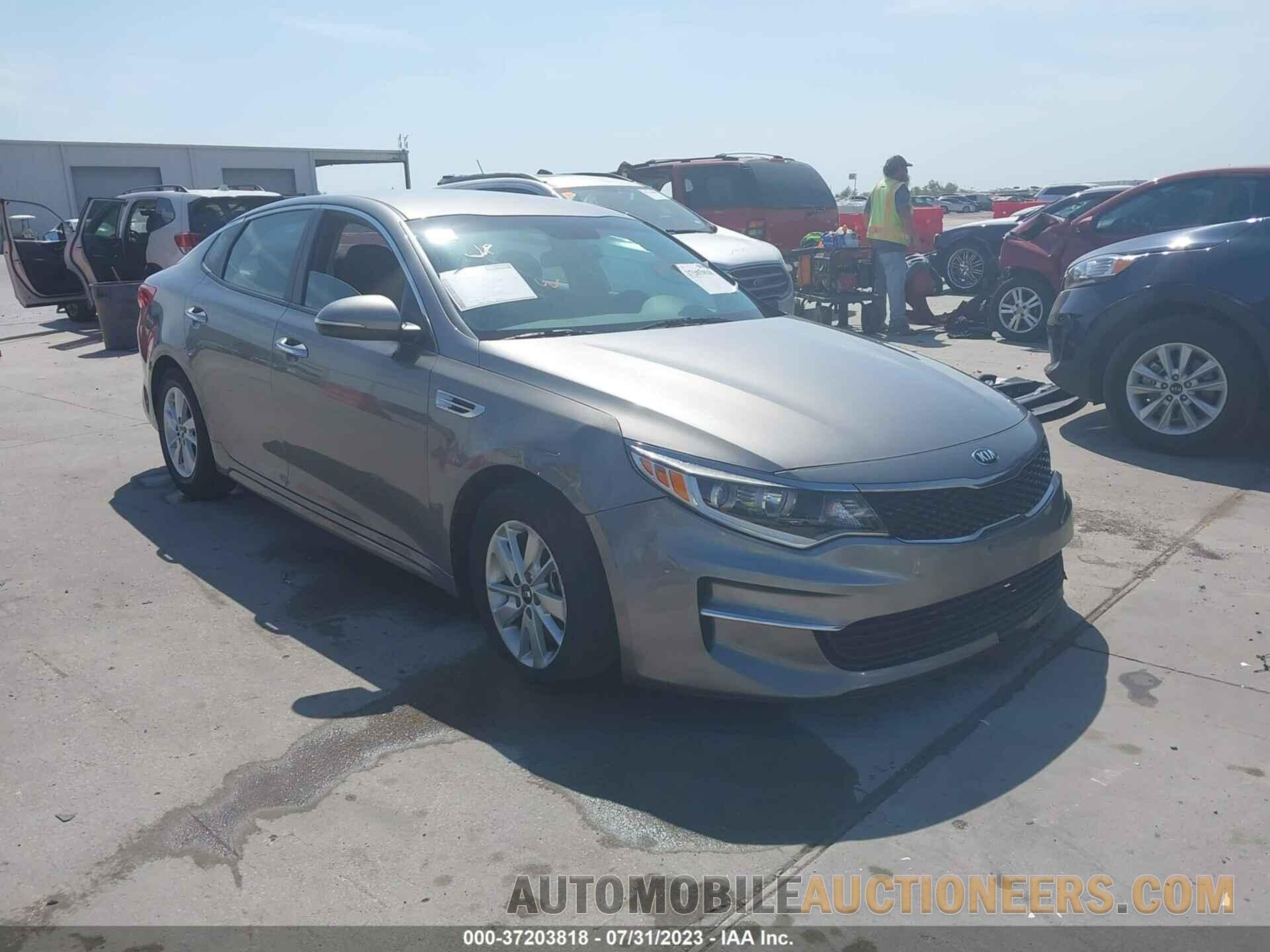 5XXGT4L36JG221637 KIA OPTIMA 2018