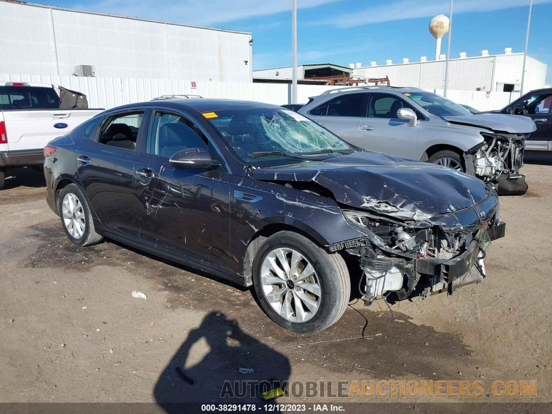 5XXGT4L36JG222920 KIA OPTIMA 2018