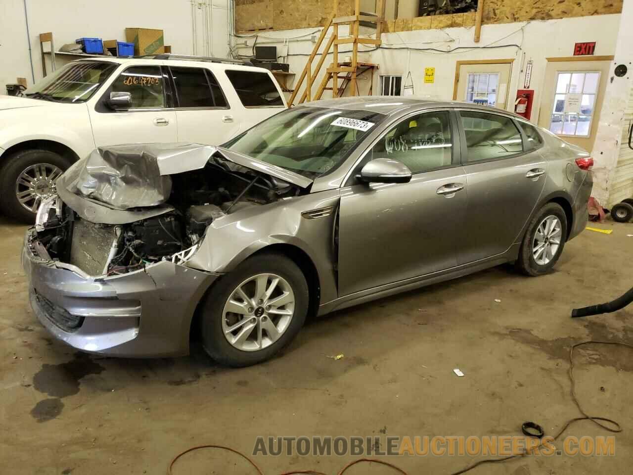 5XXGT4L36JG235750 KIA OPTIMA 2018