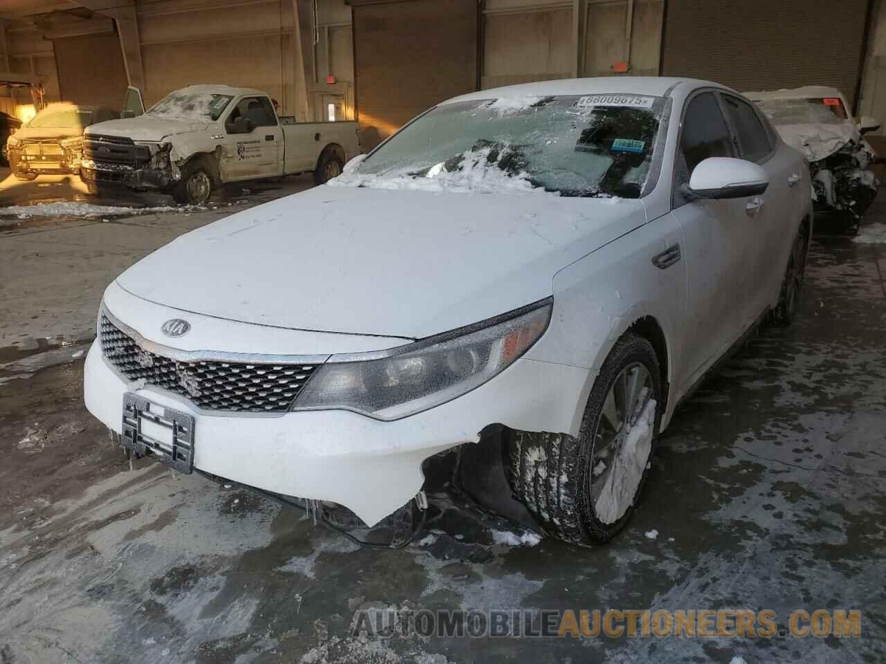 5XXGT4L36JG251298 KIA OPTIMA 2018