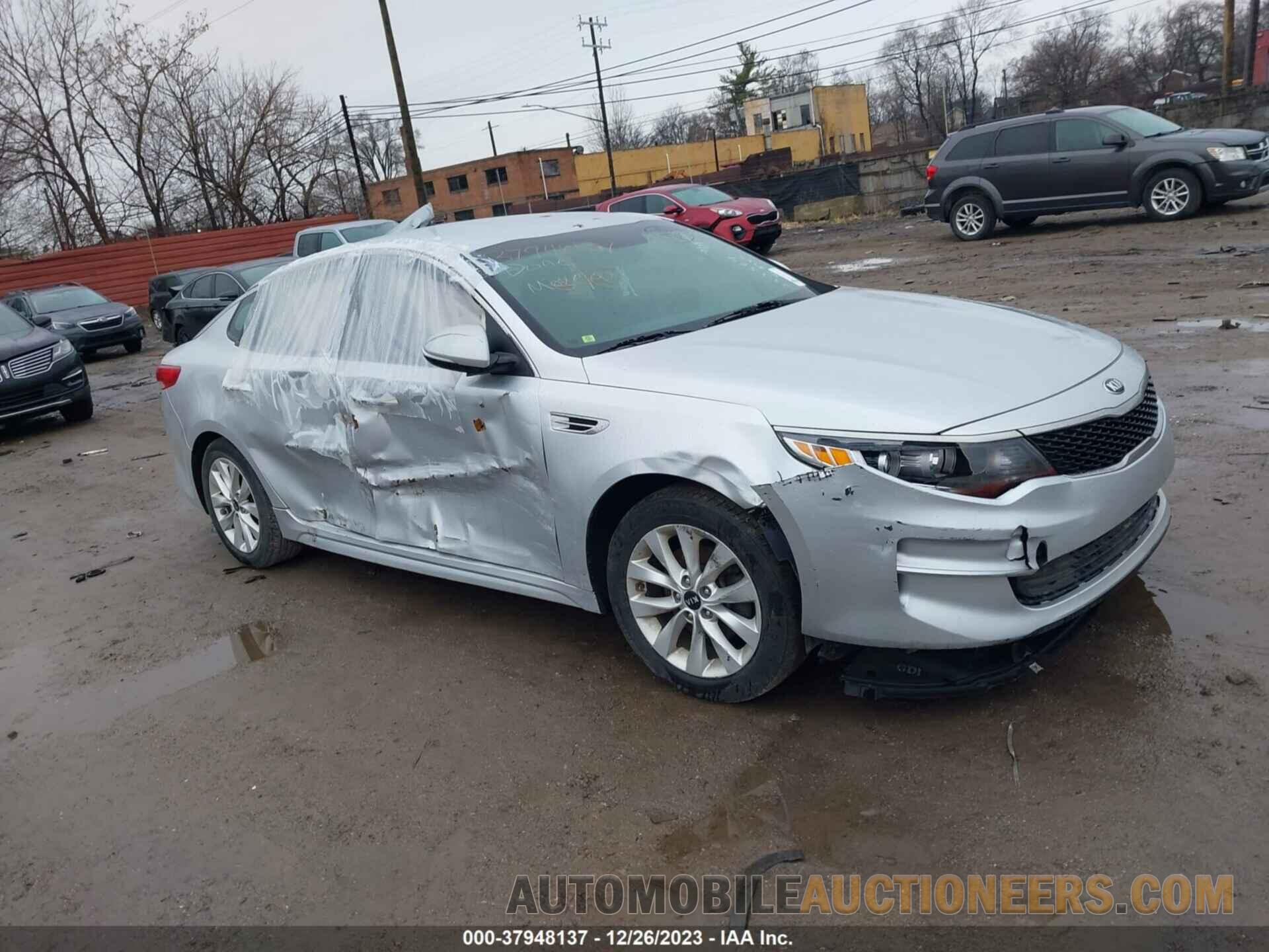 5XXGT4L36JG252564 KIA OPTIMA 2018