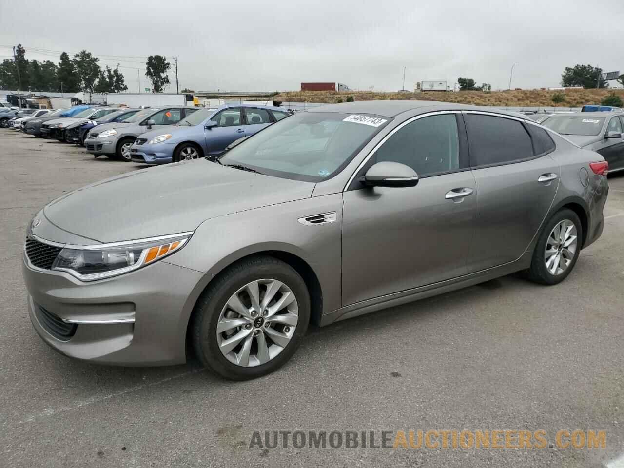 5XXGT4L36JG260969 KIA OPTIMA 2018