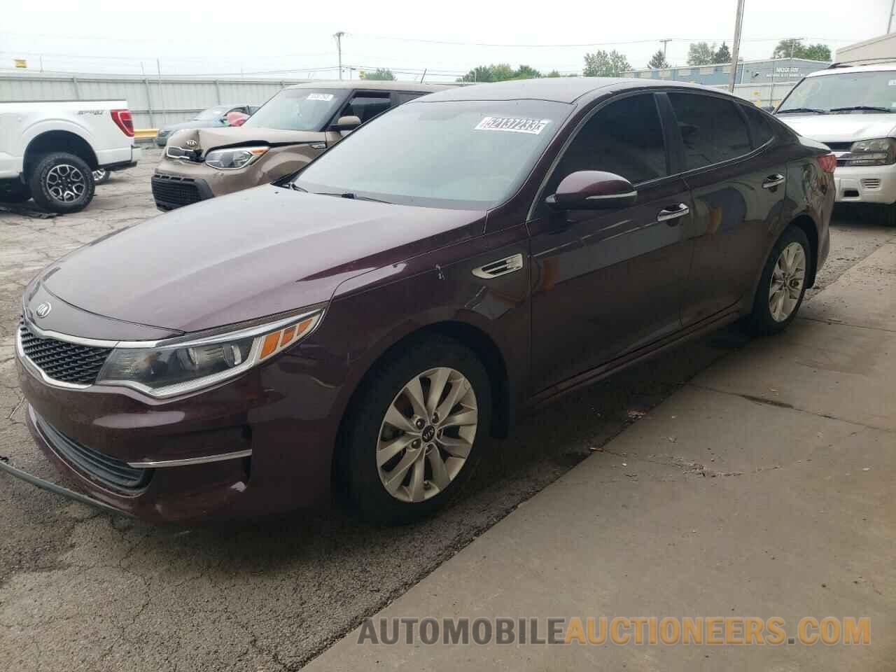 5XXGT4L36JG268120 KIA OPTIMA 2018