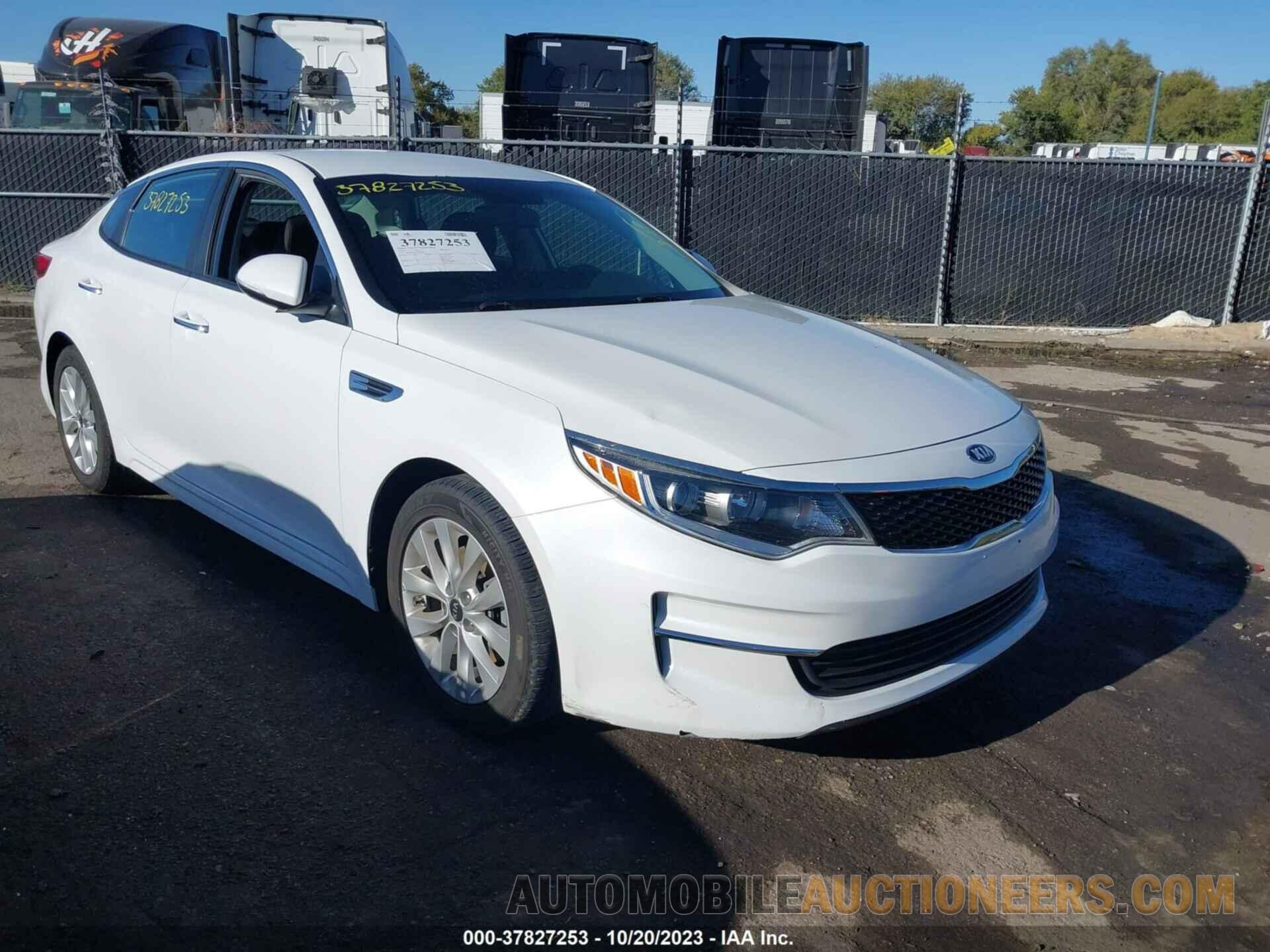 5XXGT4L36JG268635 KIA OPTIMA 2018