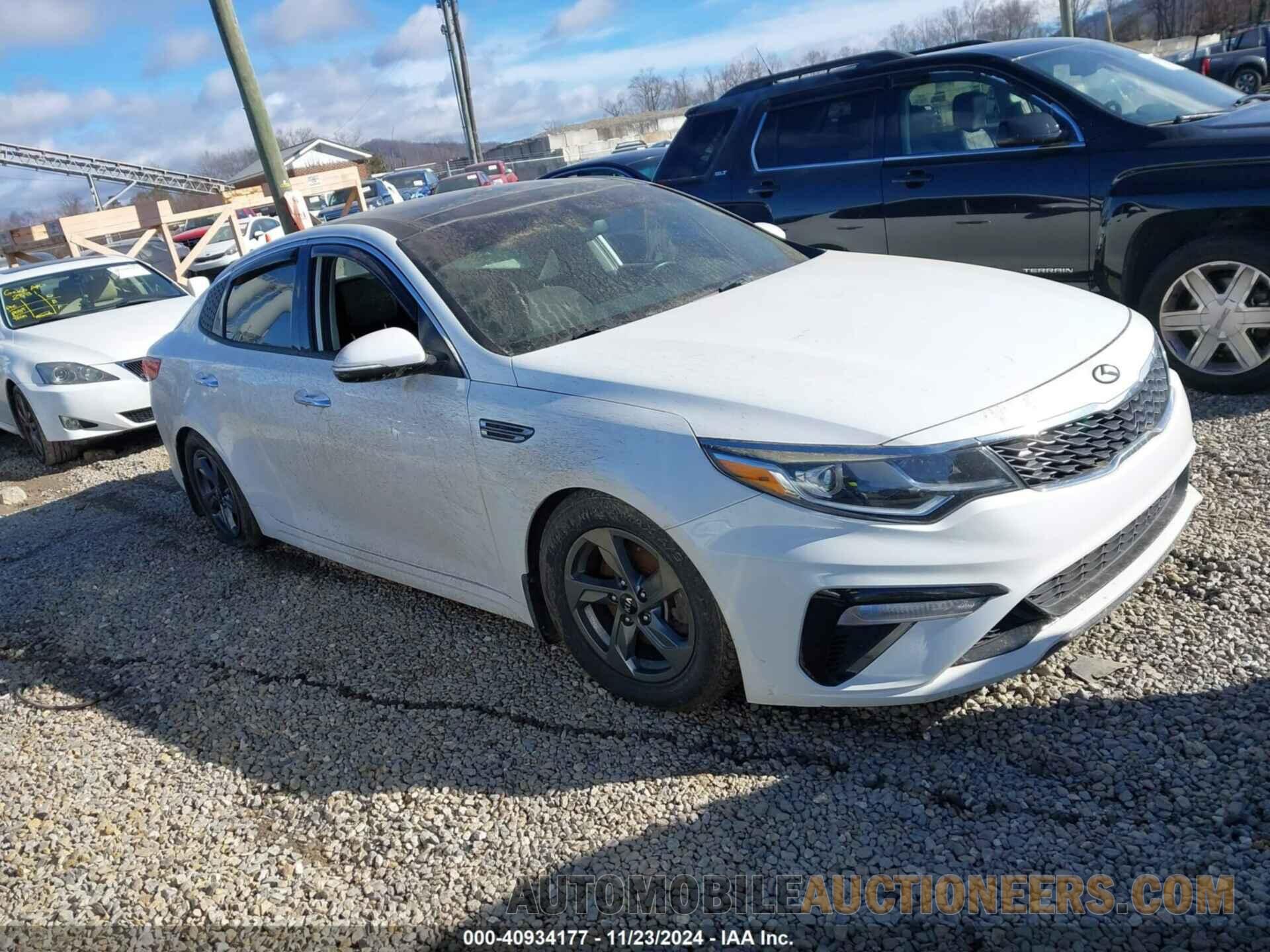 5XXGT4L36KG302686 KIA OPTIMA 2019