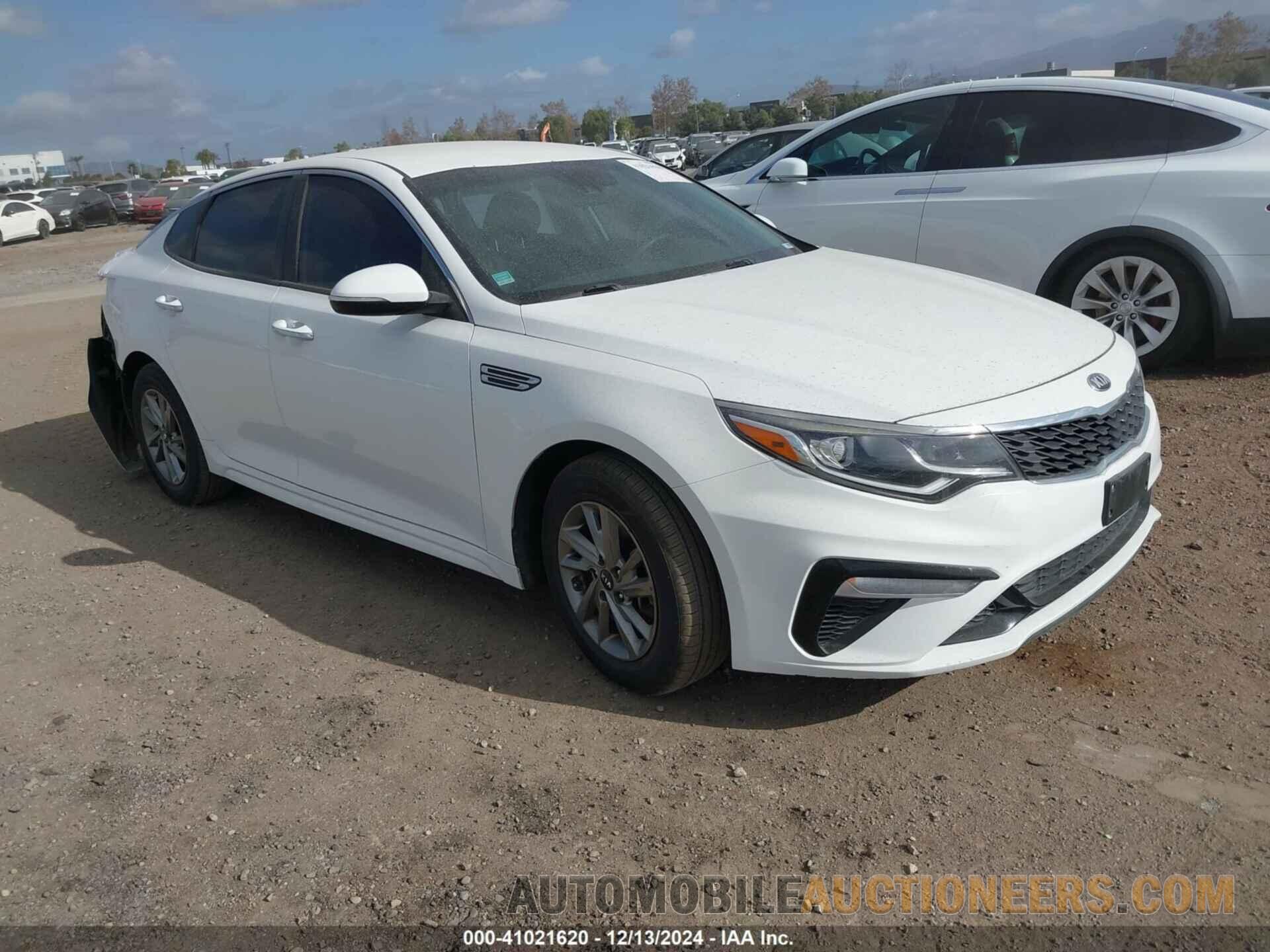 5XXGT4L36KG324235 KIA OPTIMA 2019