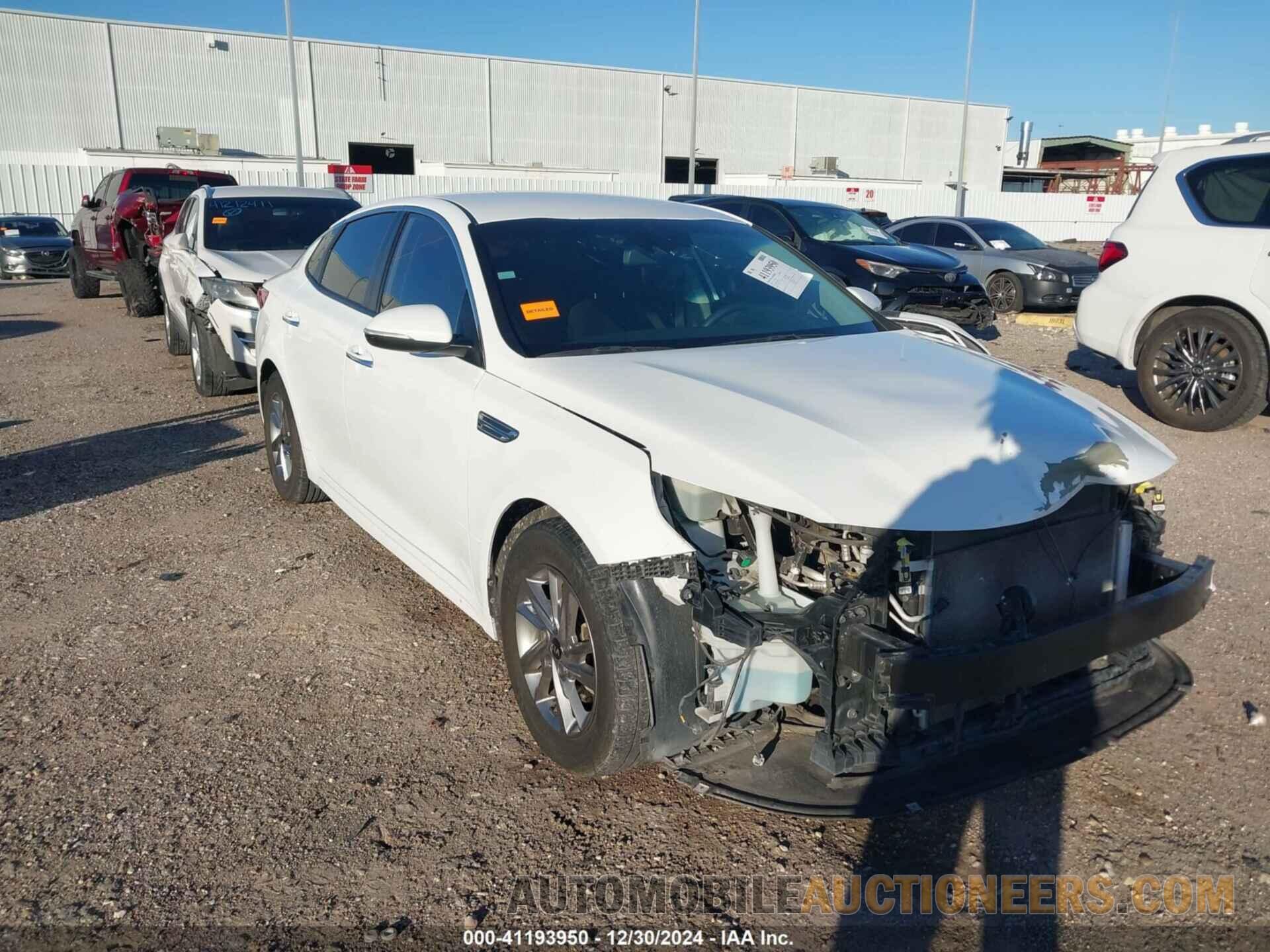 5XXGT4L36KG351113 KIA OPTIMA 2019