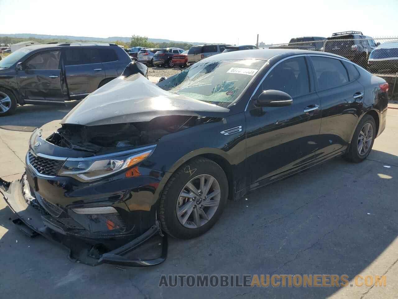 5XXGT4L36LG413711 KIA OPTIMA 2020