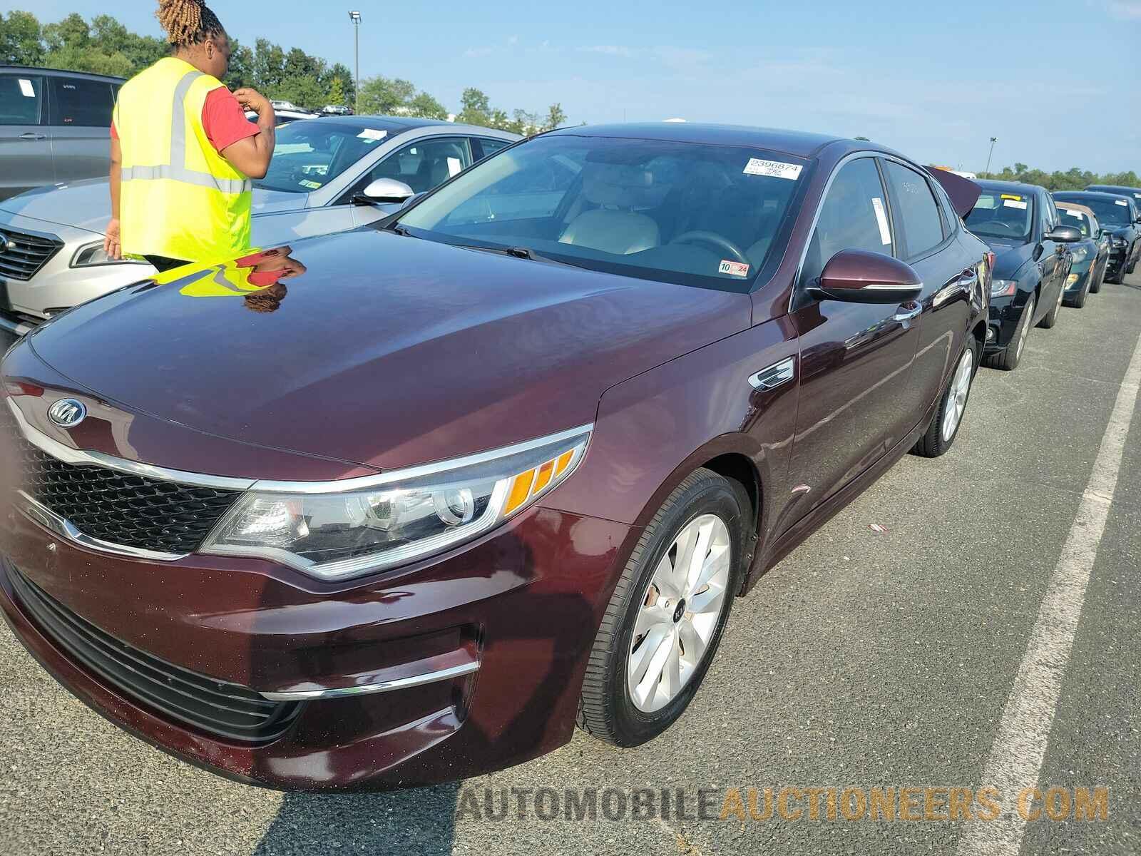 5XXGT4L37GG076133 Kia Optima 2016