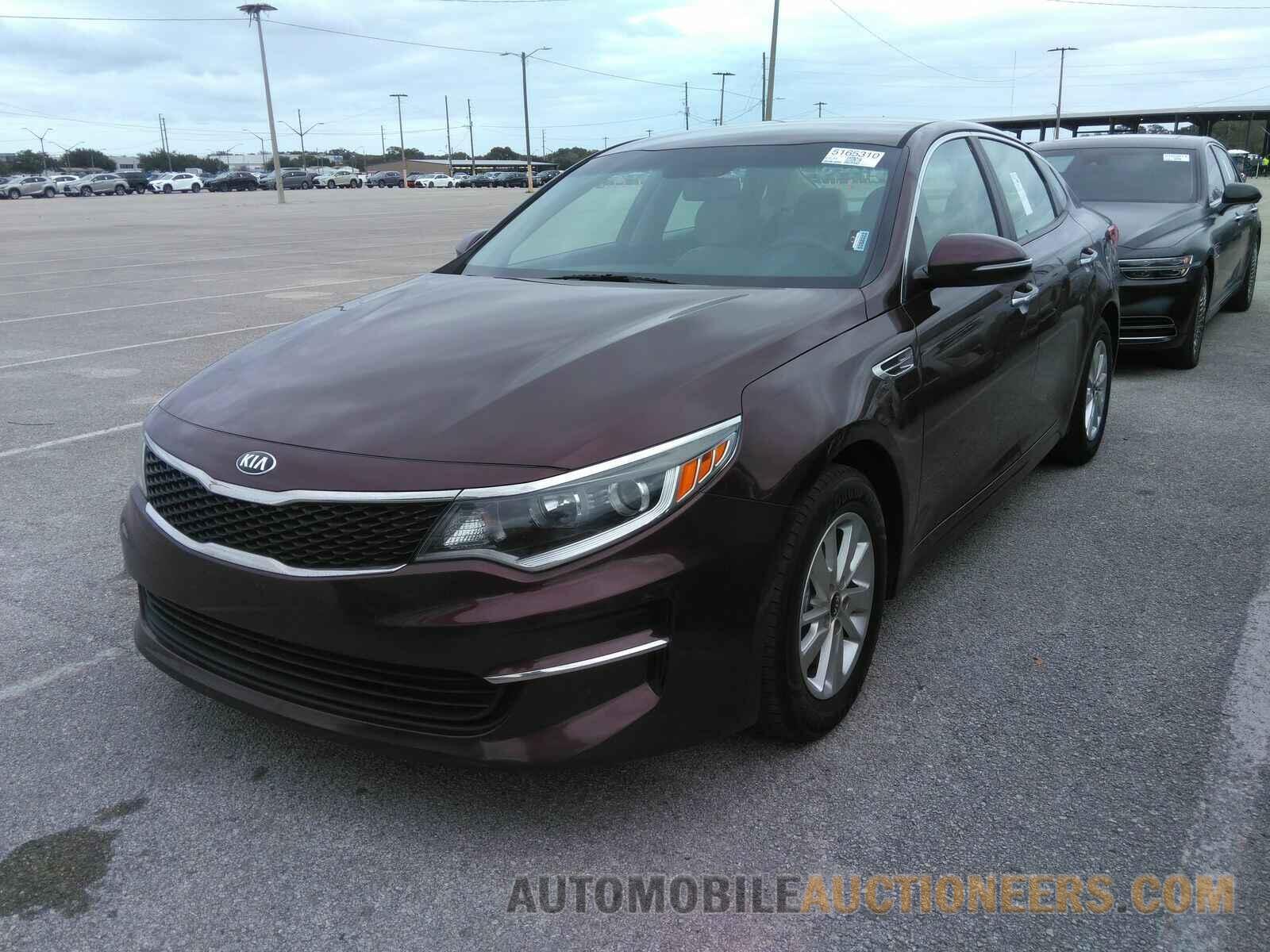 5XXGT4L37HG131438 Kia Optima 2017