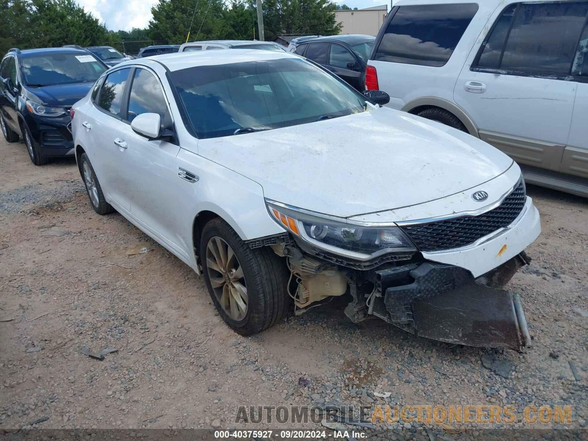 5XXGT4L37HG155982 KIA OPTIMA 2017