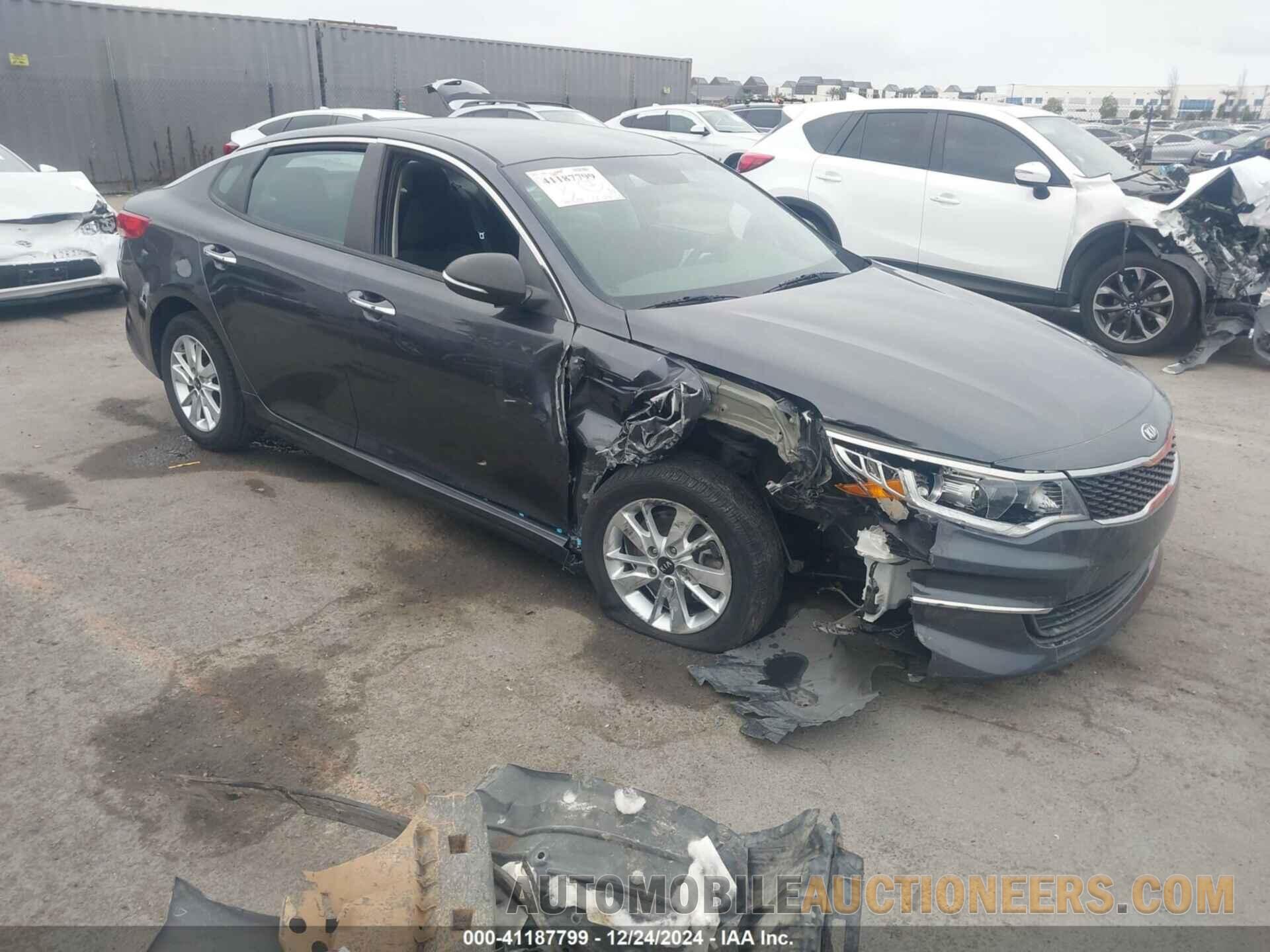 5XXGT4L37HG156758 KIA OPTIMA 2017