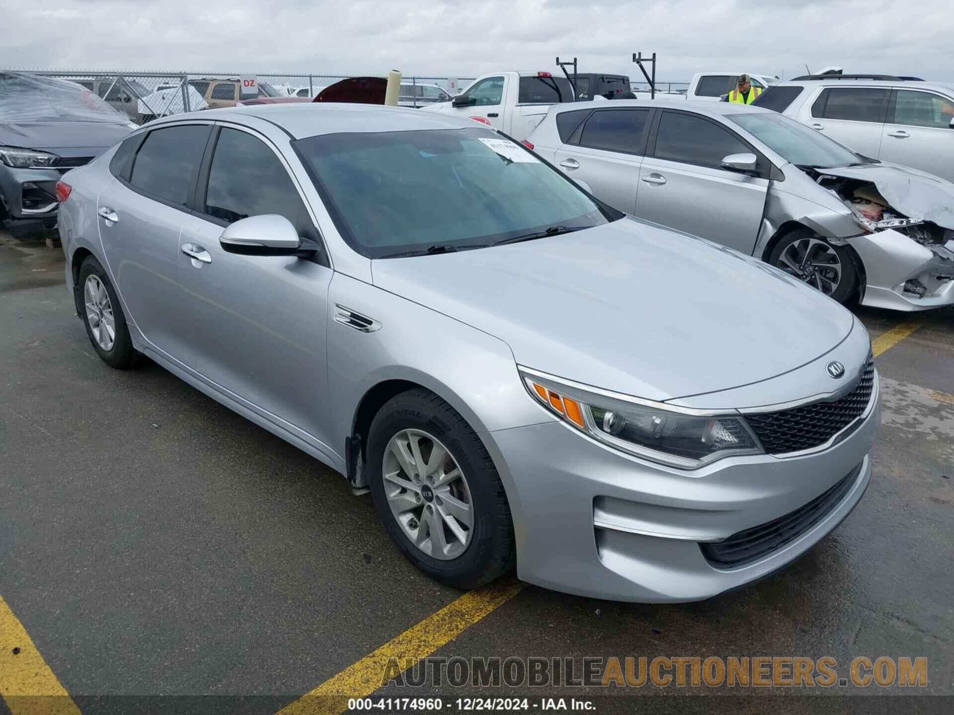 5XXGT4L37HG160650 KIA OPTIMA 2017