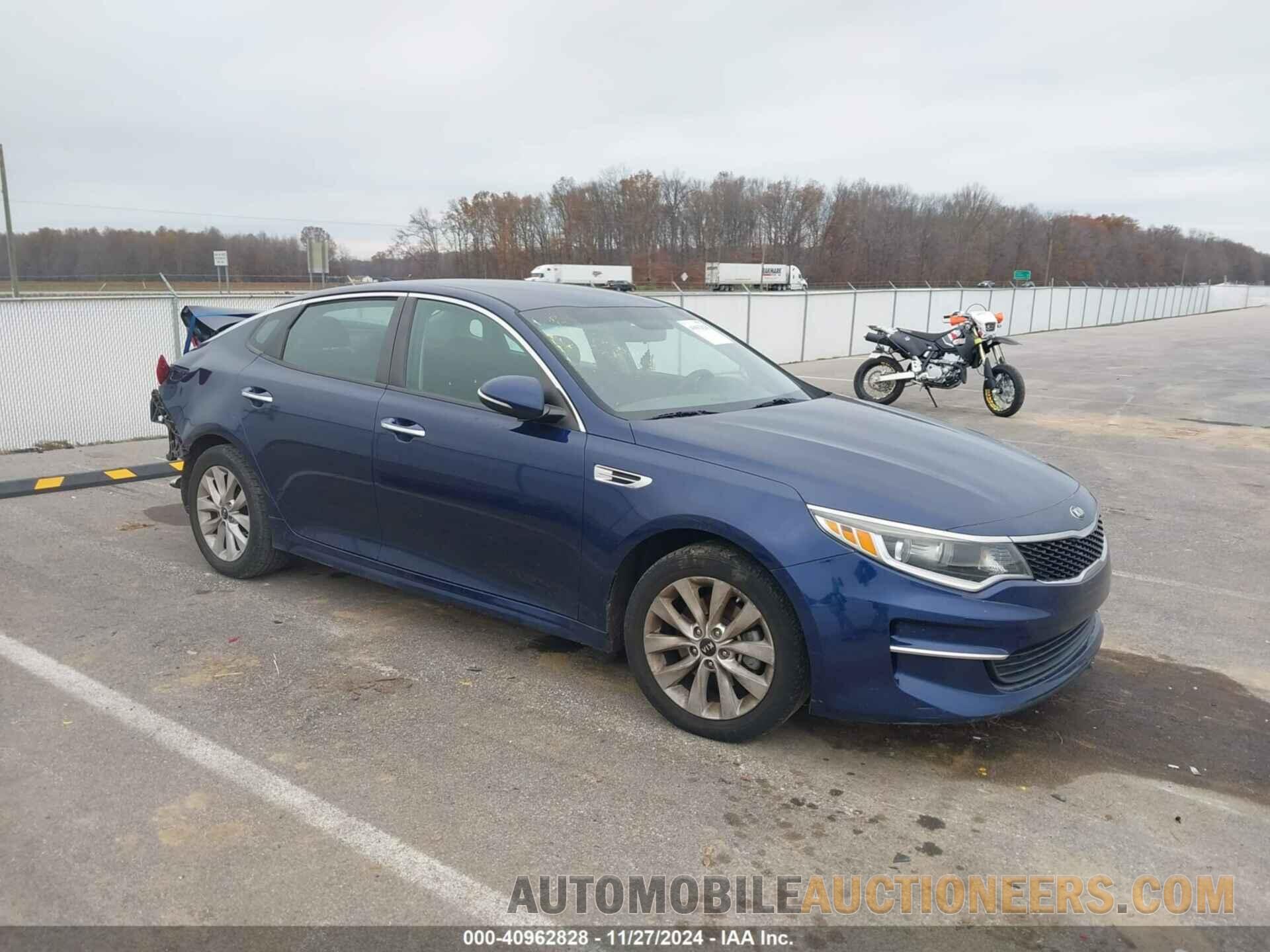 5XXGT4L37HG172474 KIA OPTIMA 2017