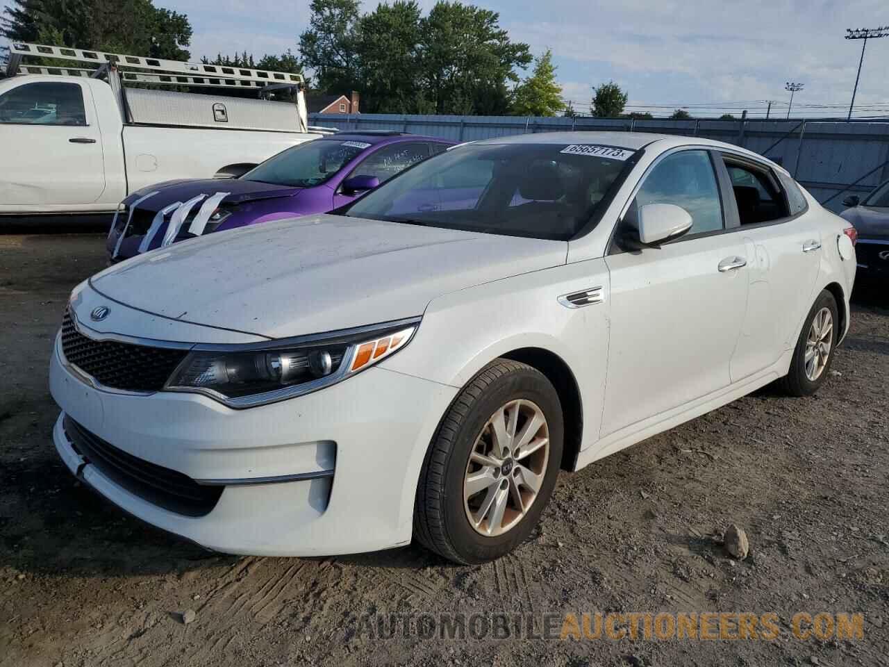 5XXGT4L37JG182718 KIA OPTIMA 2018