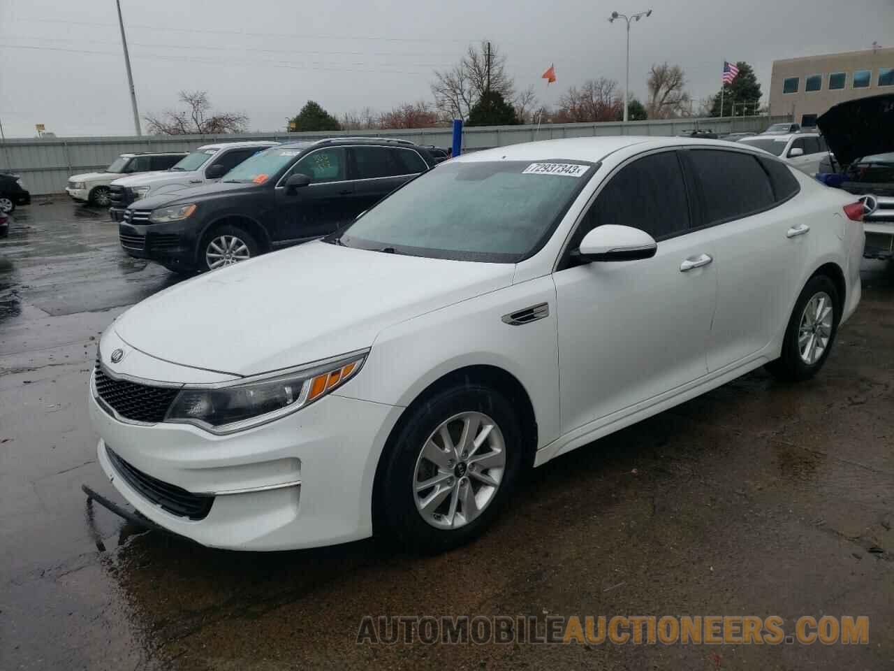 5XXGT4L37JG188390 KIA OPTIMA 2018