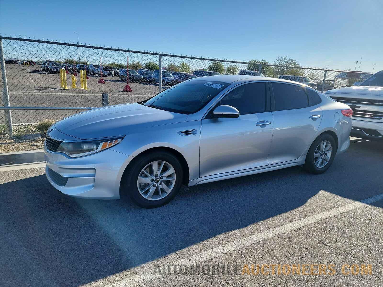 5XXGT4L37JG193220 Kia Optima 2018