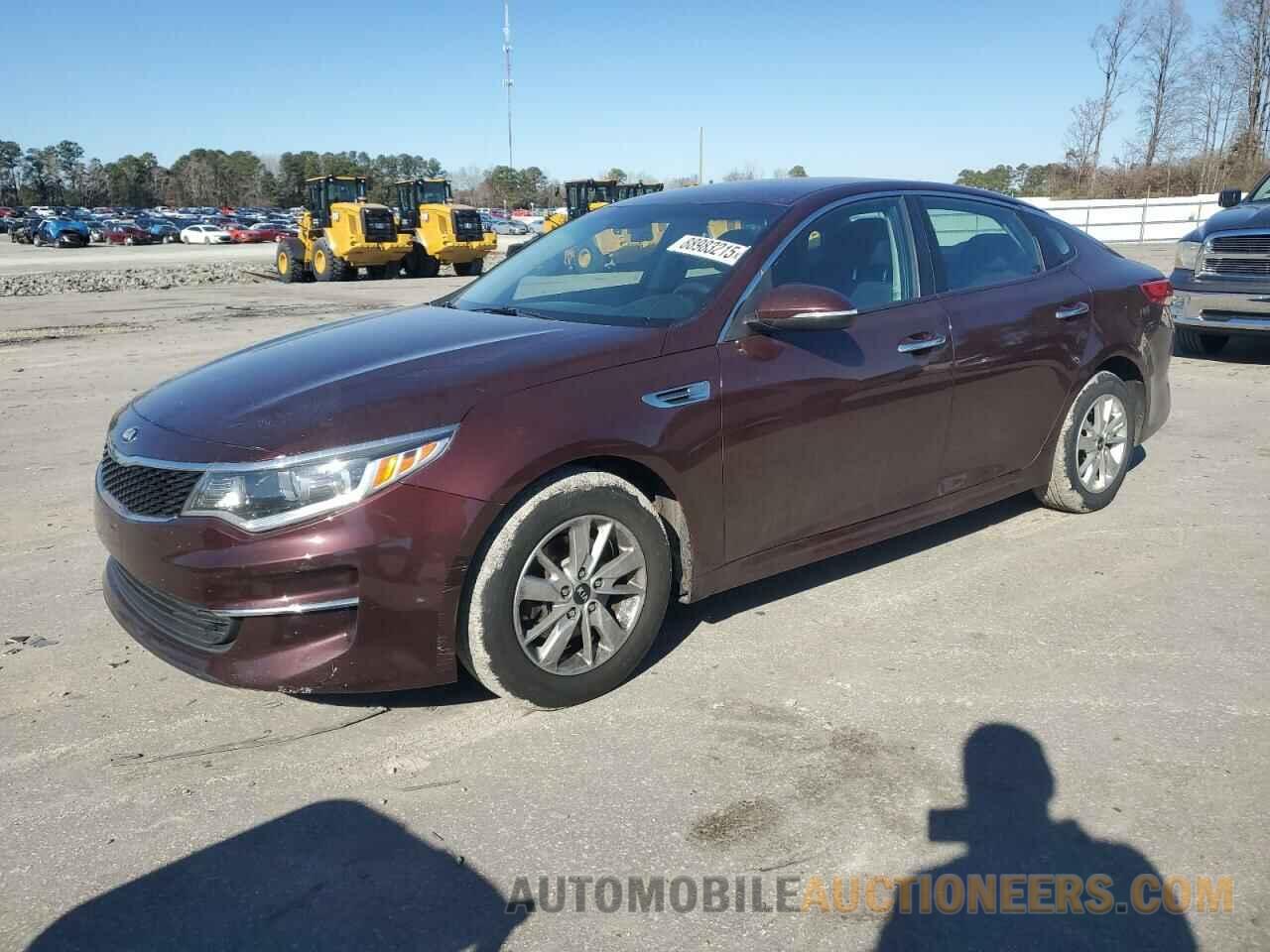 5XXGT4L37JG195680 KIA OPTIMA 2018