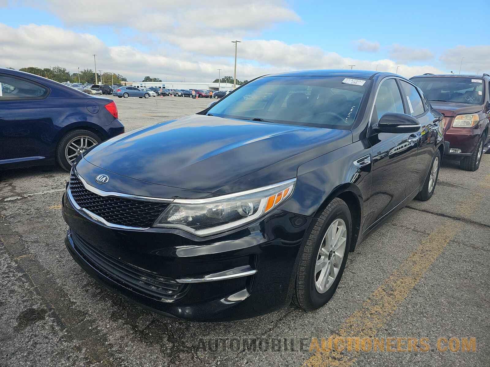 5XXGT4L37JG213532 Kia Optima 2018