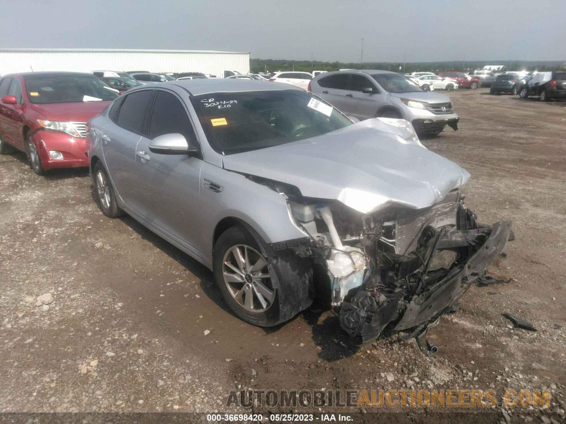 5XXGT4L37JG213840 KIA OPTIMA 2018