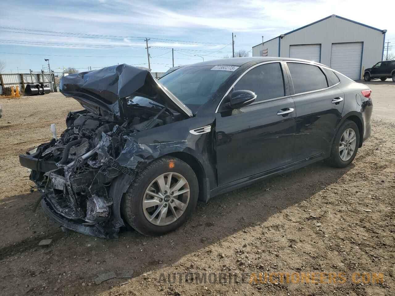 5XXGT4L37JG215264 KIA OPTIMA 2018