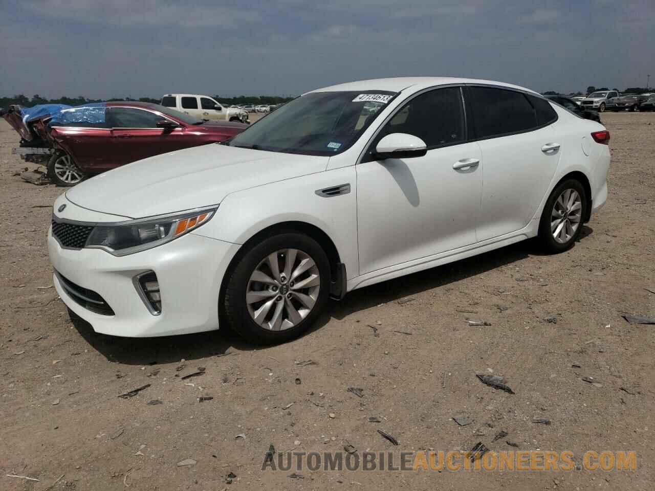 5XXGT4L37JG238012 KIA OPTIMA 2018