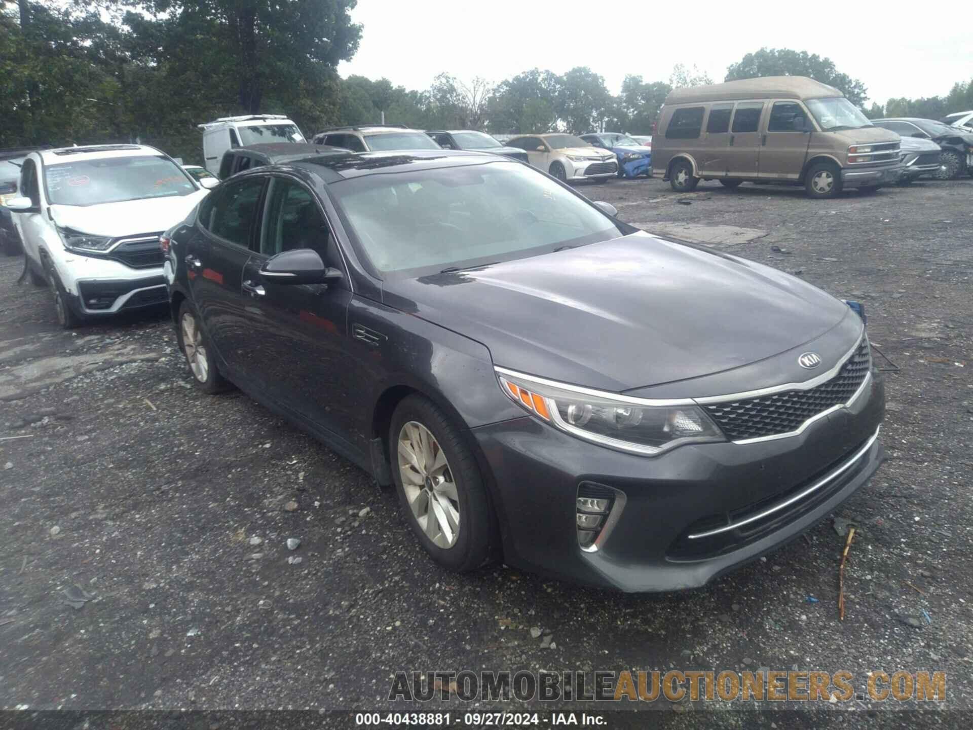 5XXGT4L37JG242111 KIA OPTIMA 2018