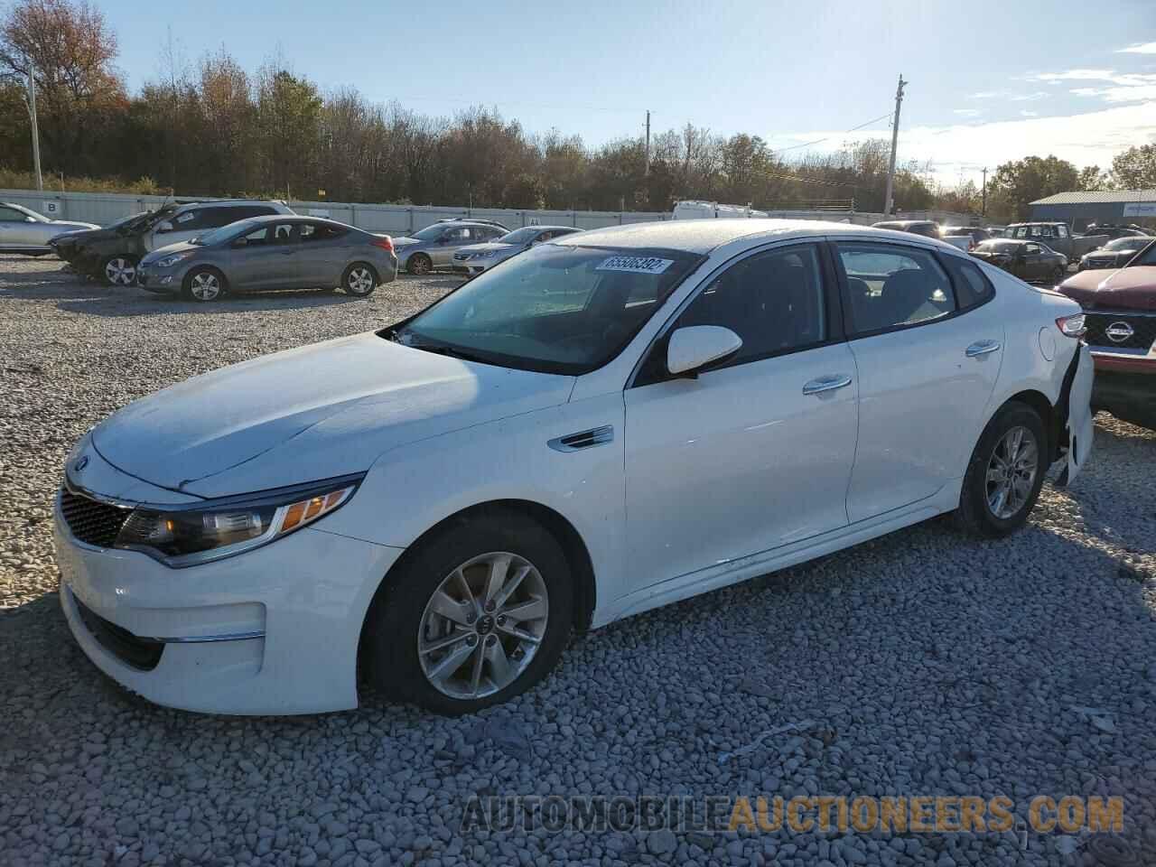 5XXGT4L37JG245963 KIA OPTIMA 2018