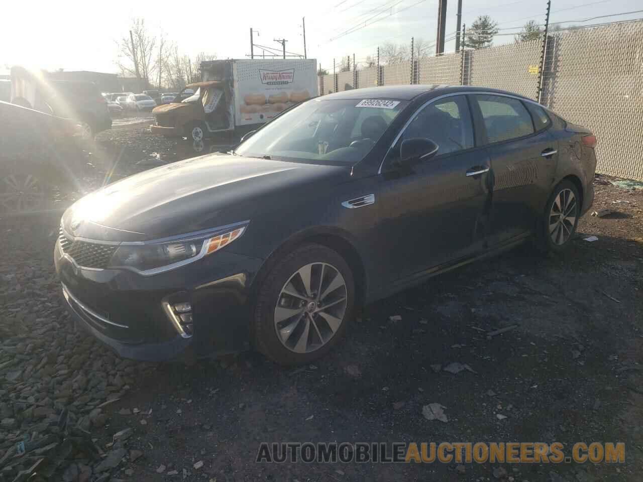 5XXGT4L37JG254548 KIA OPTIMA 2018