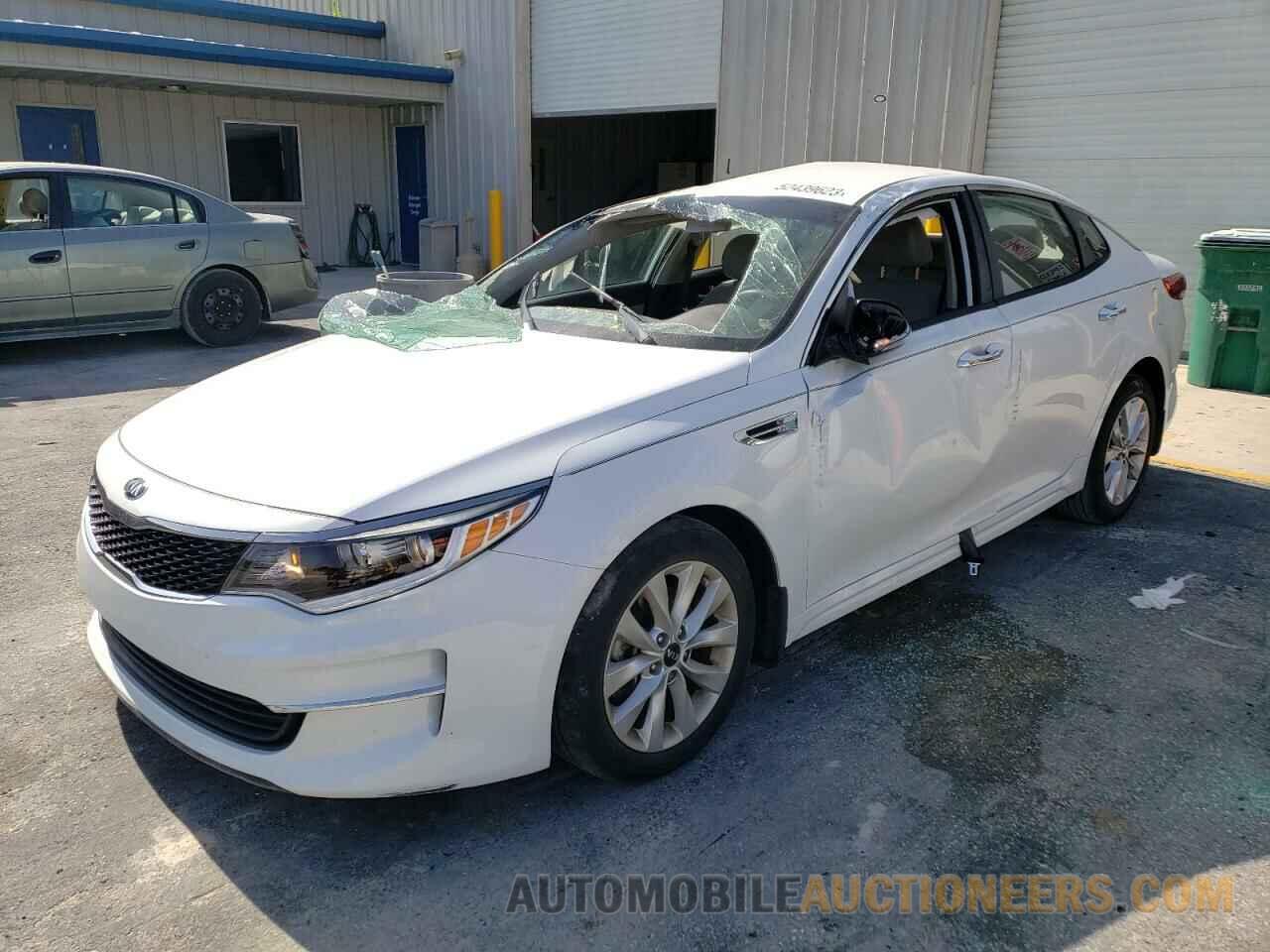 5XXGT4L37JG255022 KIA OPTIMA 2018