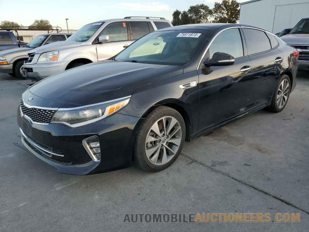 5XXGT4L37JG256722 KIA OPTIMA 2018