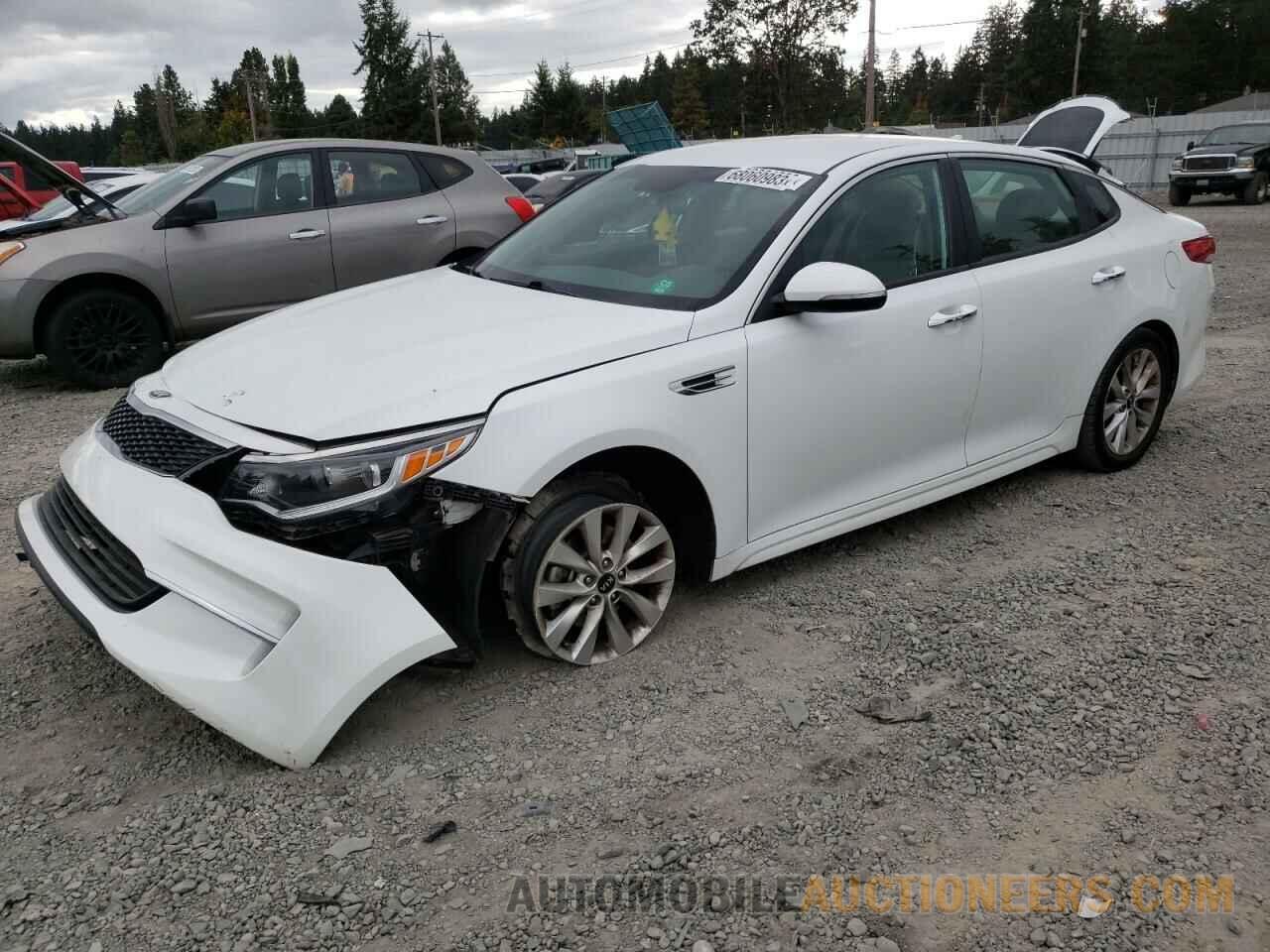 5XXGT4L37JG262648 KIA OPTIMA 2018