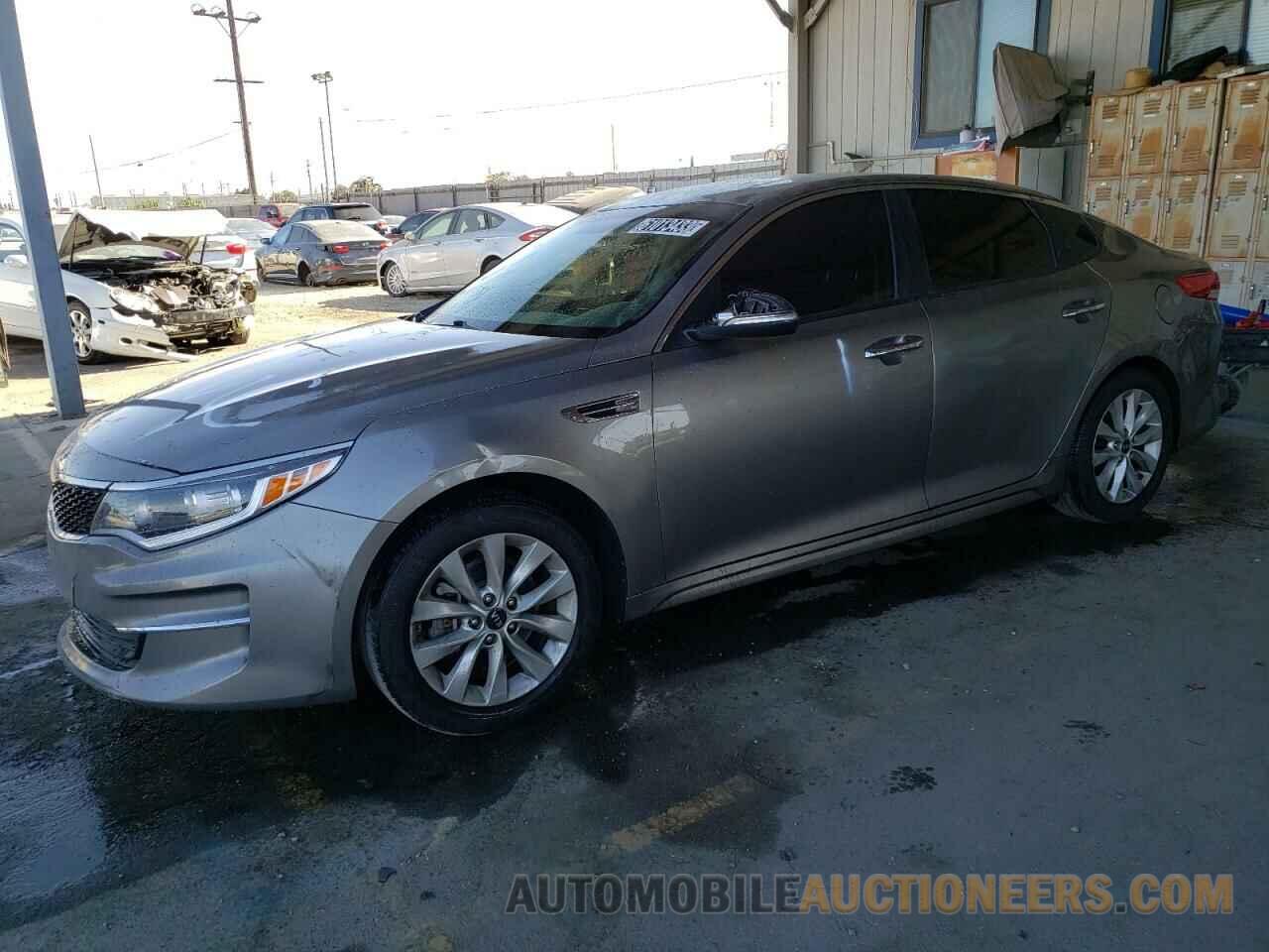 5XXGT4L37JG263170 KIA OPTIMA 2018