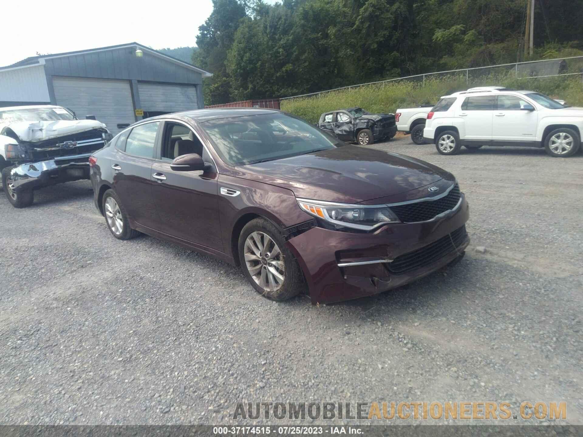 5XXGT4L37JG263332 KIA OPTIMA 2018