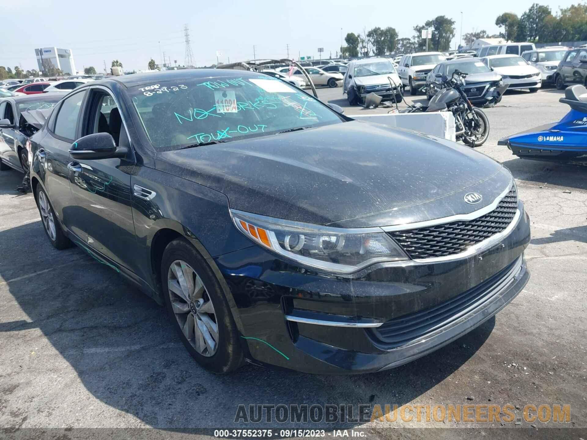 5XXGT4L37JG267039 KIA OPTIMA 2018