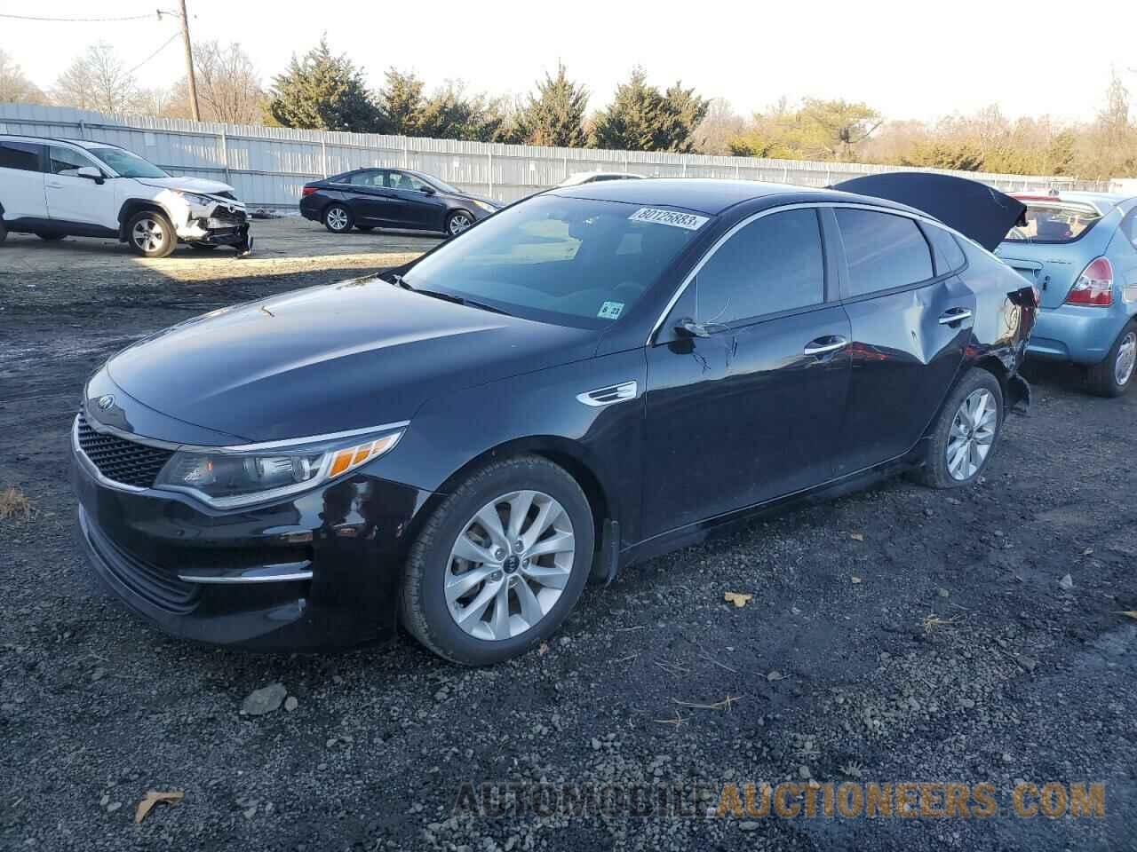 5XXGT4L37JG272919 KIA OPTIMA 2018