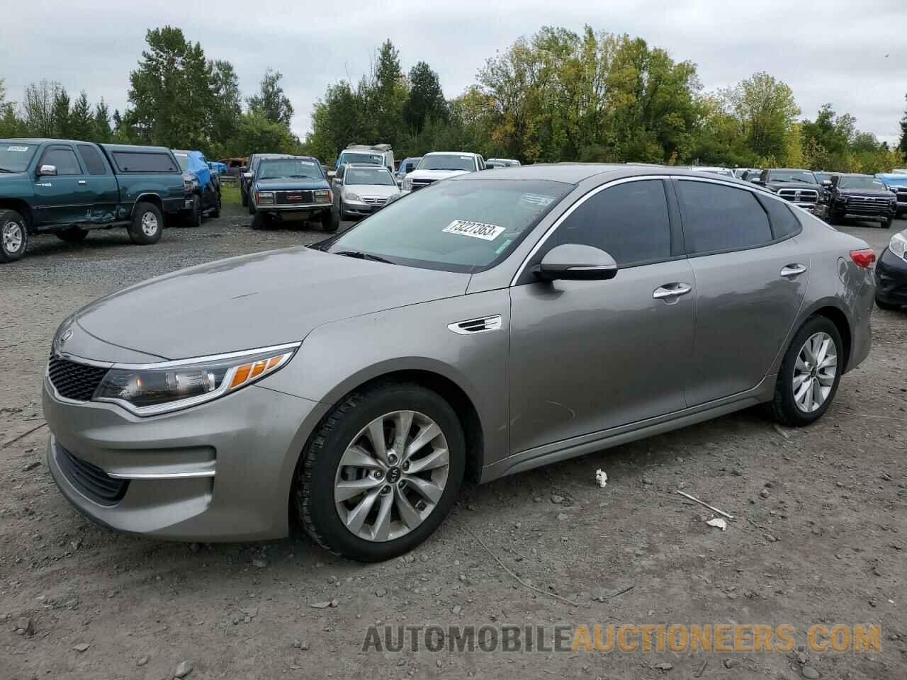 5XXGT4L37JG274637 KIA OPTIMA 2018