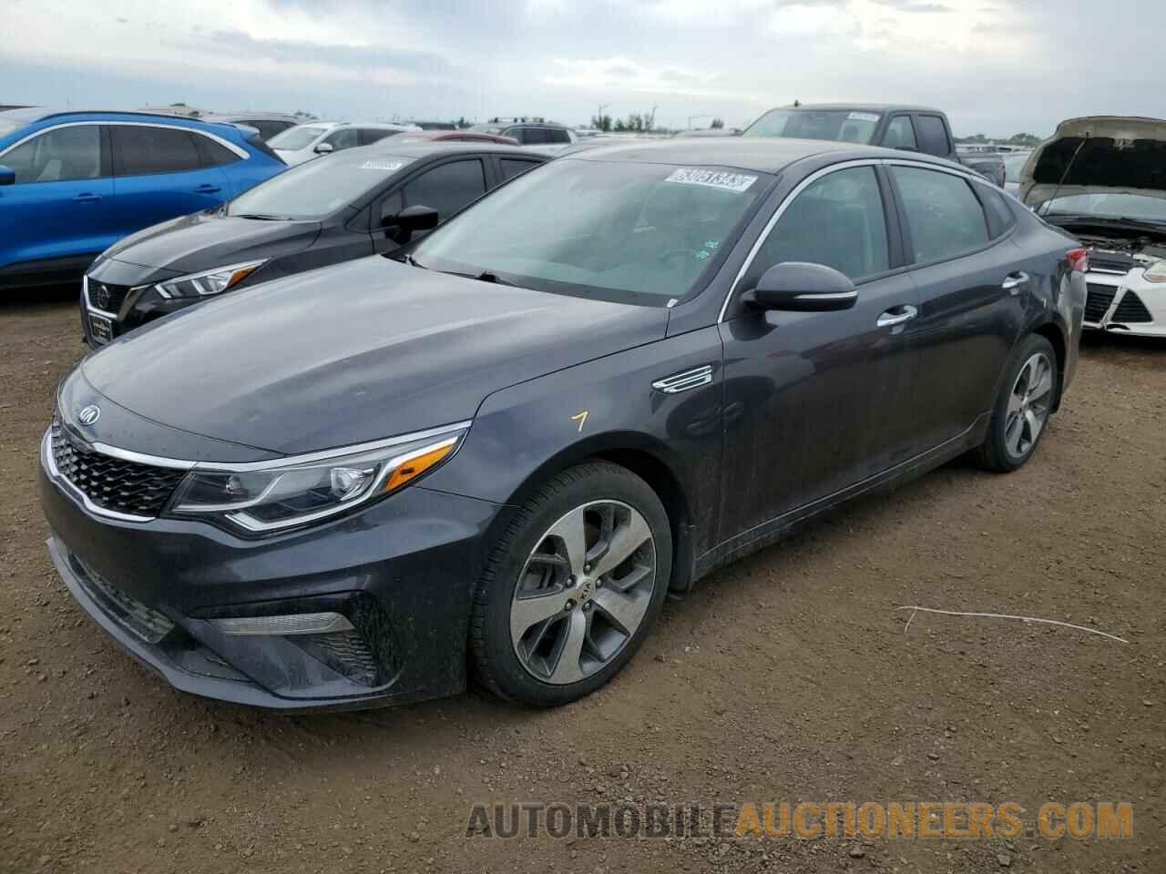 5XXGT4L37KG318203 KIA OPTIMA 2019