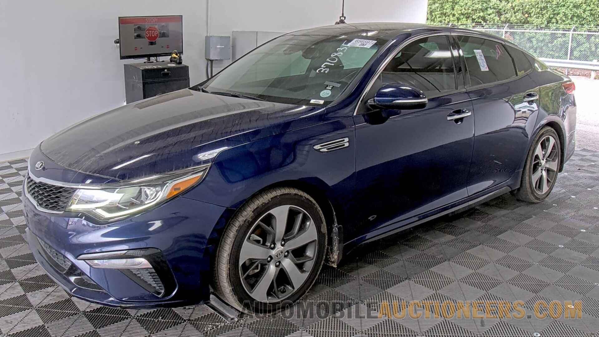 5XXGT4L37KG370835 Kia Optima 2019