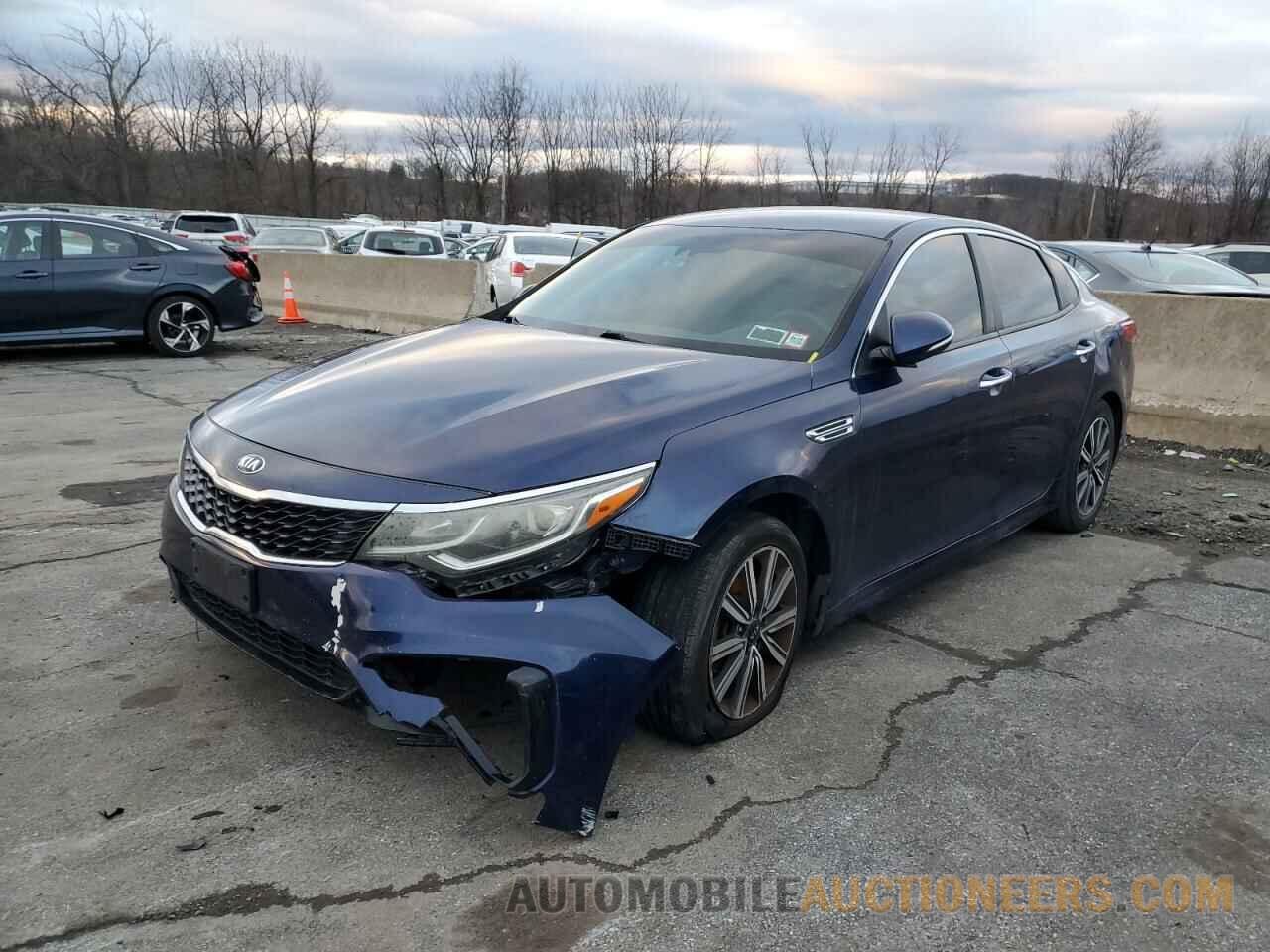 5XXGT4L37KG370902 KIA OPTIMA 2019