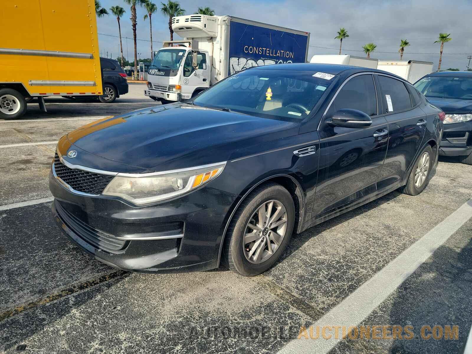 5XXGT4L38GG069661 Kia Optima 2016