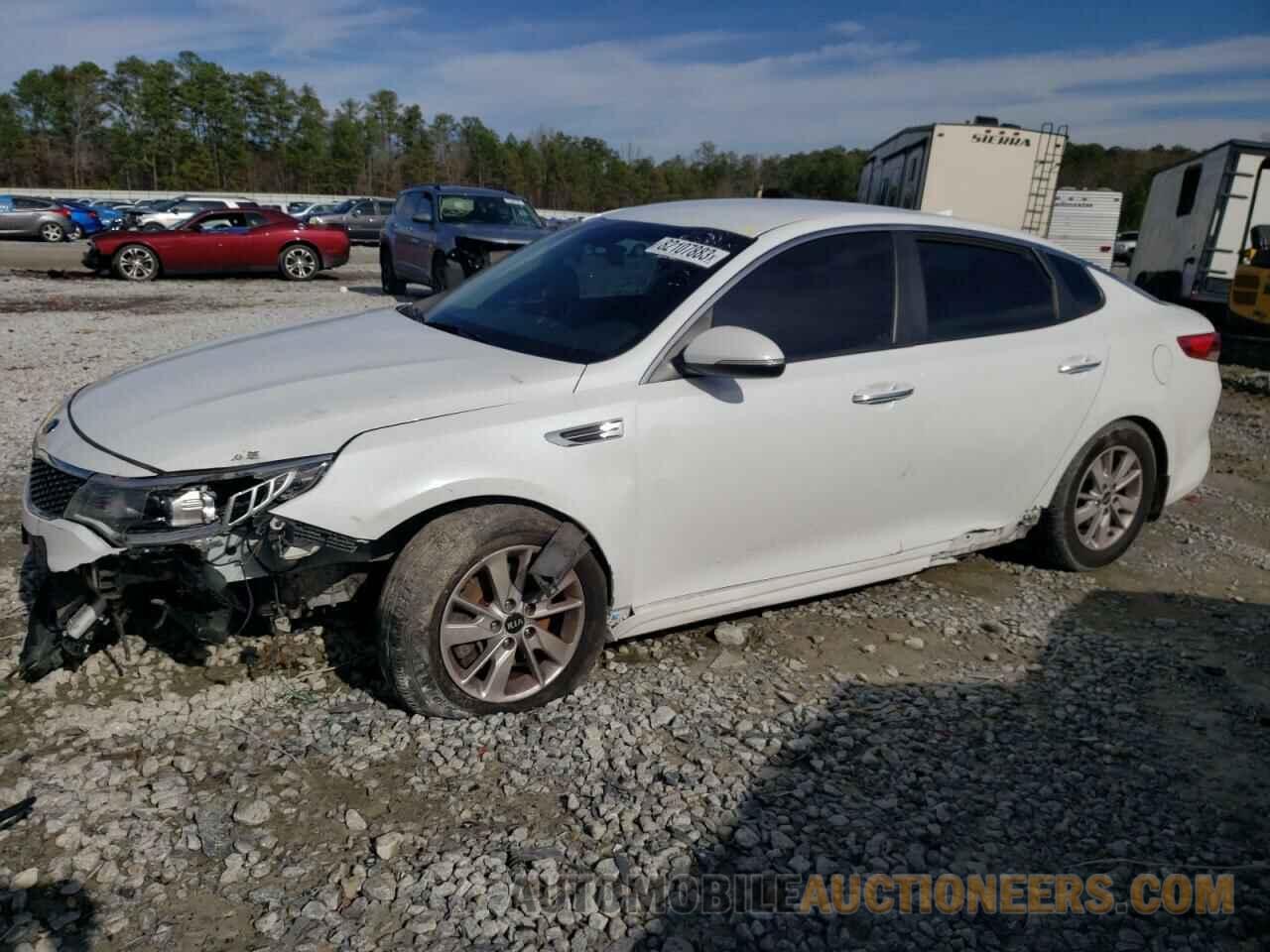 5XXGT4L38HG137488 KIA OPTIMA 2017