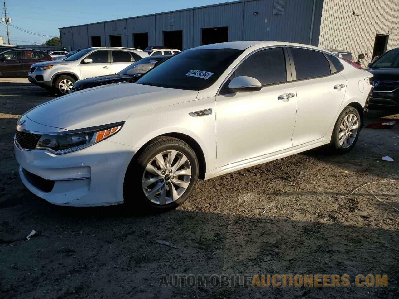 5XXGT4L38HG149494 KIA OPTIMA 2017