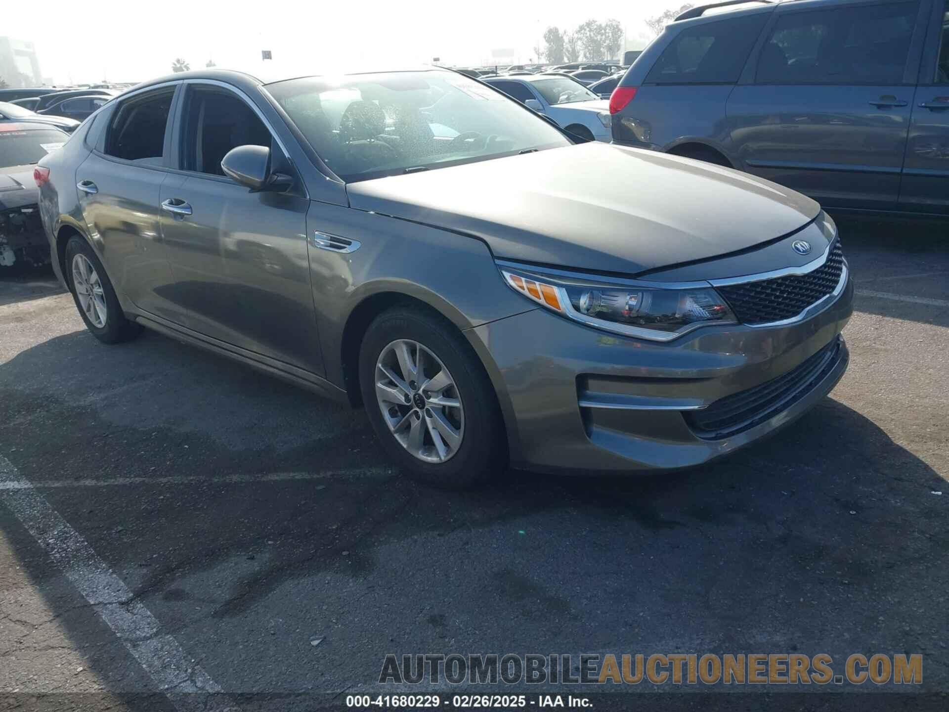 5XXGT4L38HG167722 KIA OPTIMA 2017