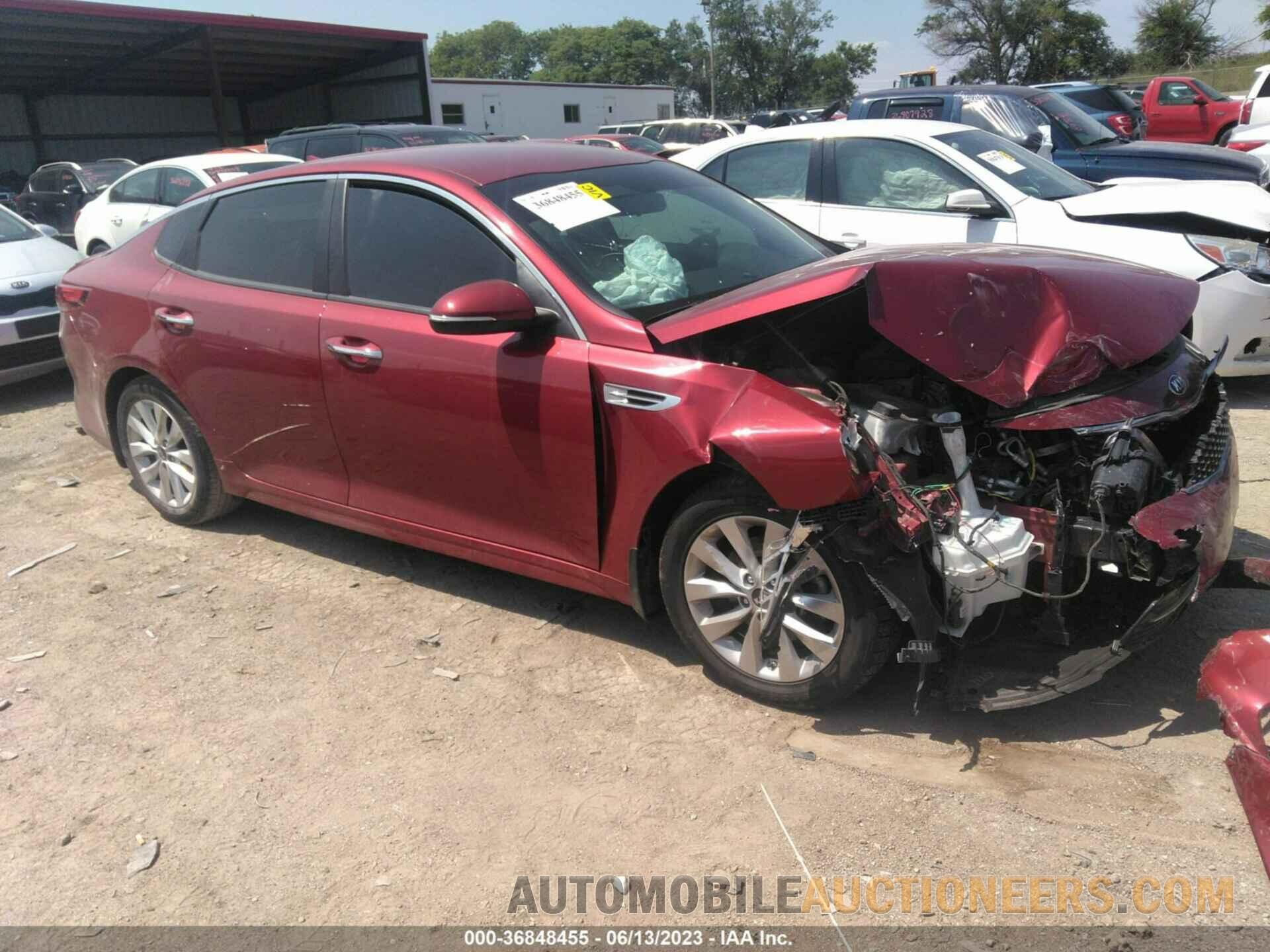 5XXGT4L38JG192464 KIA OPTIMA 2018