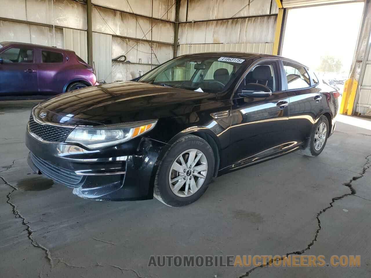 5XXGT4L38JG195283 KIA OPTIMA 2018