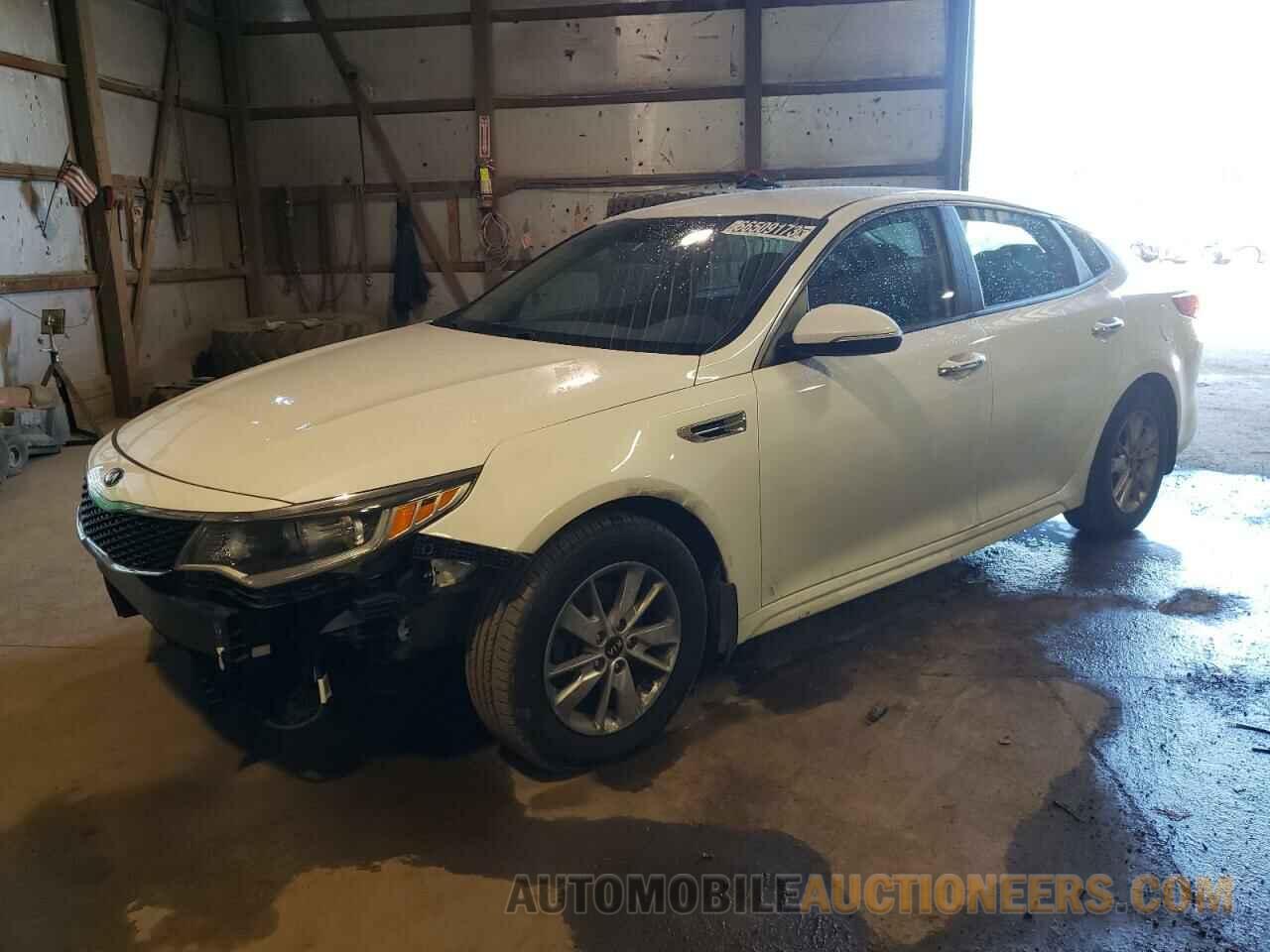 5XXGT4L38JG201762 KIA OPTIMA 2018