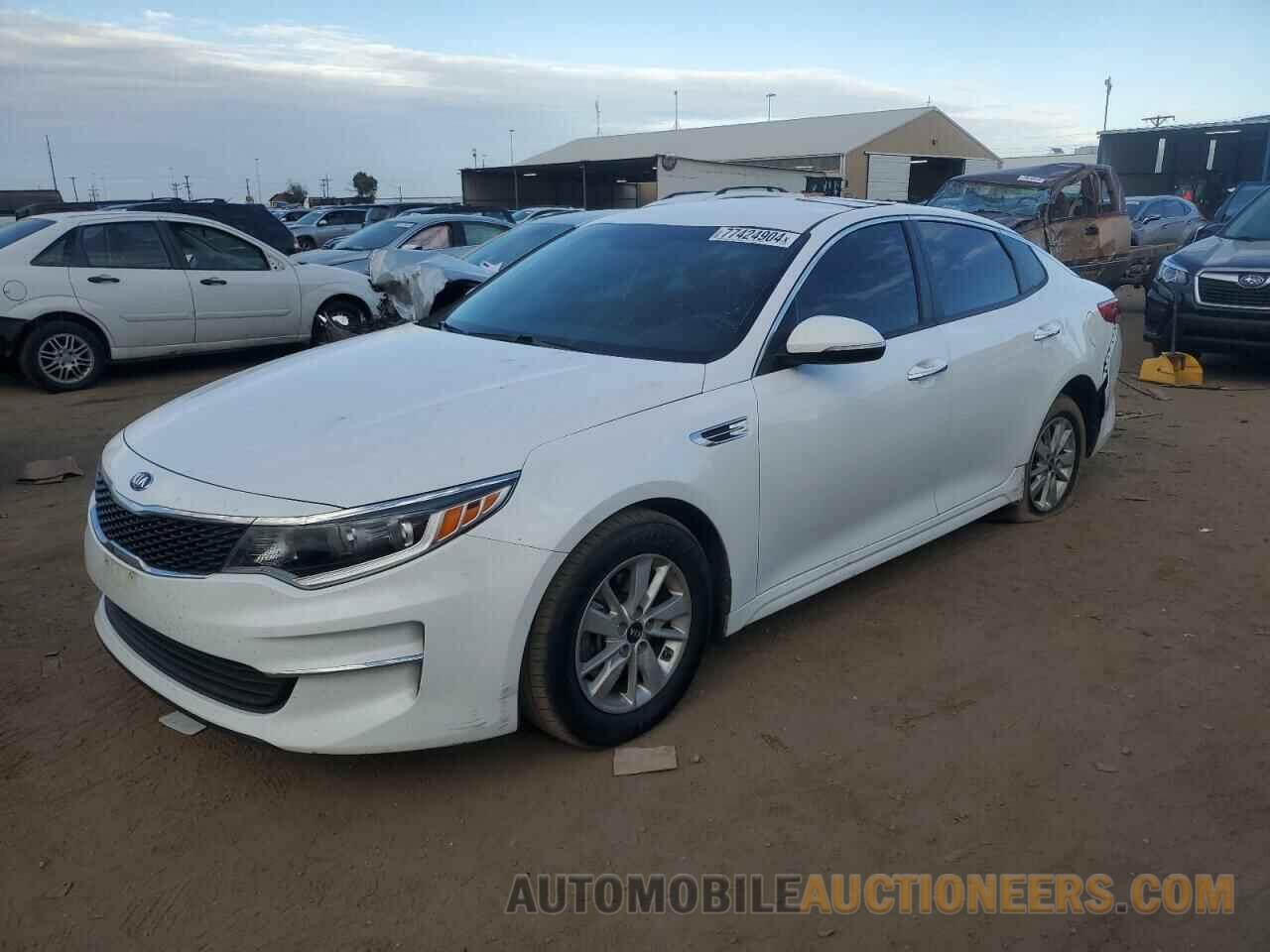 5XXGT4L38JG206251 KIA OPTIMA 2018